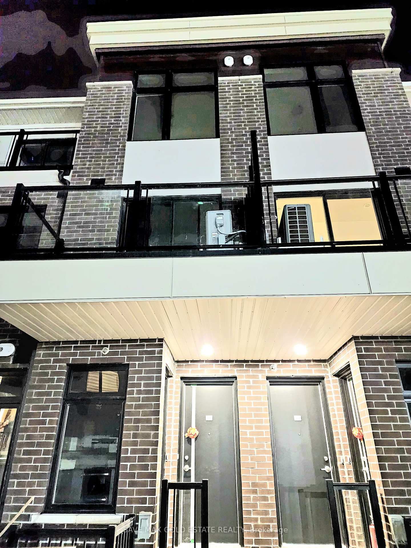 770 Kingston Road Unit 309 photo 1