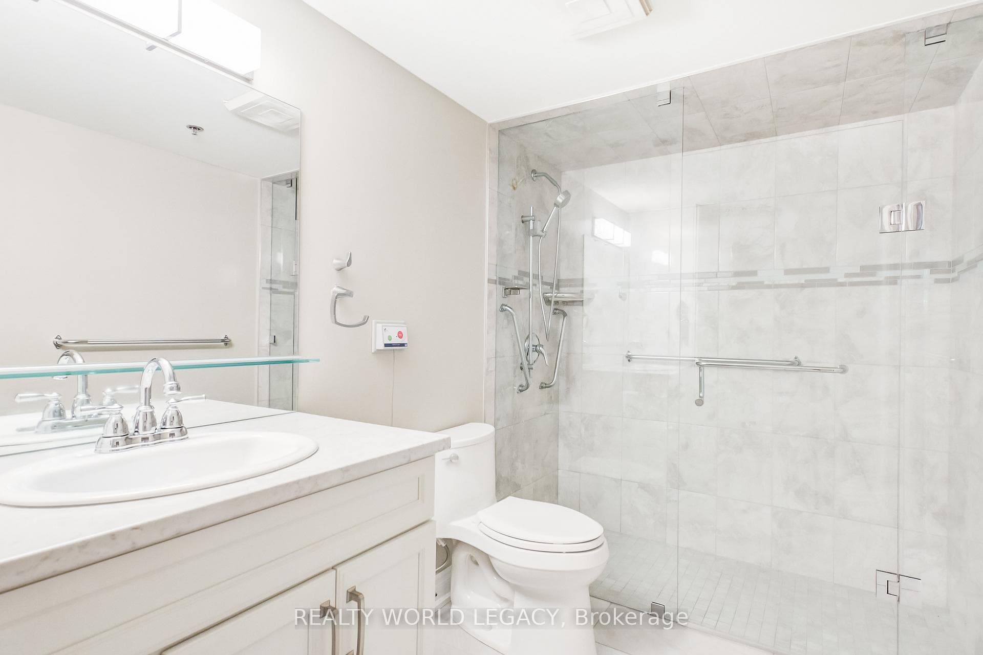 100 Burloak Drive Unit 1211 photo 9