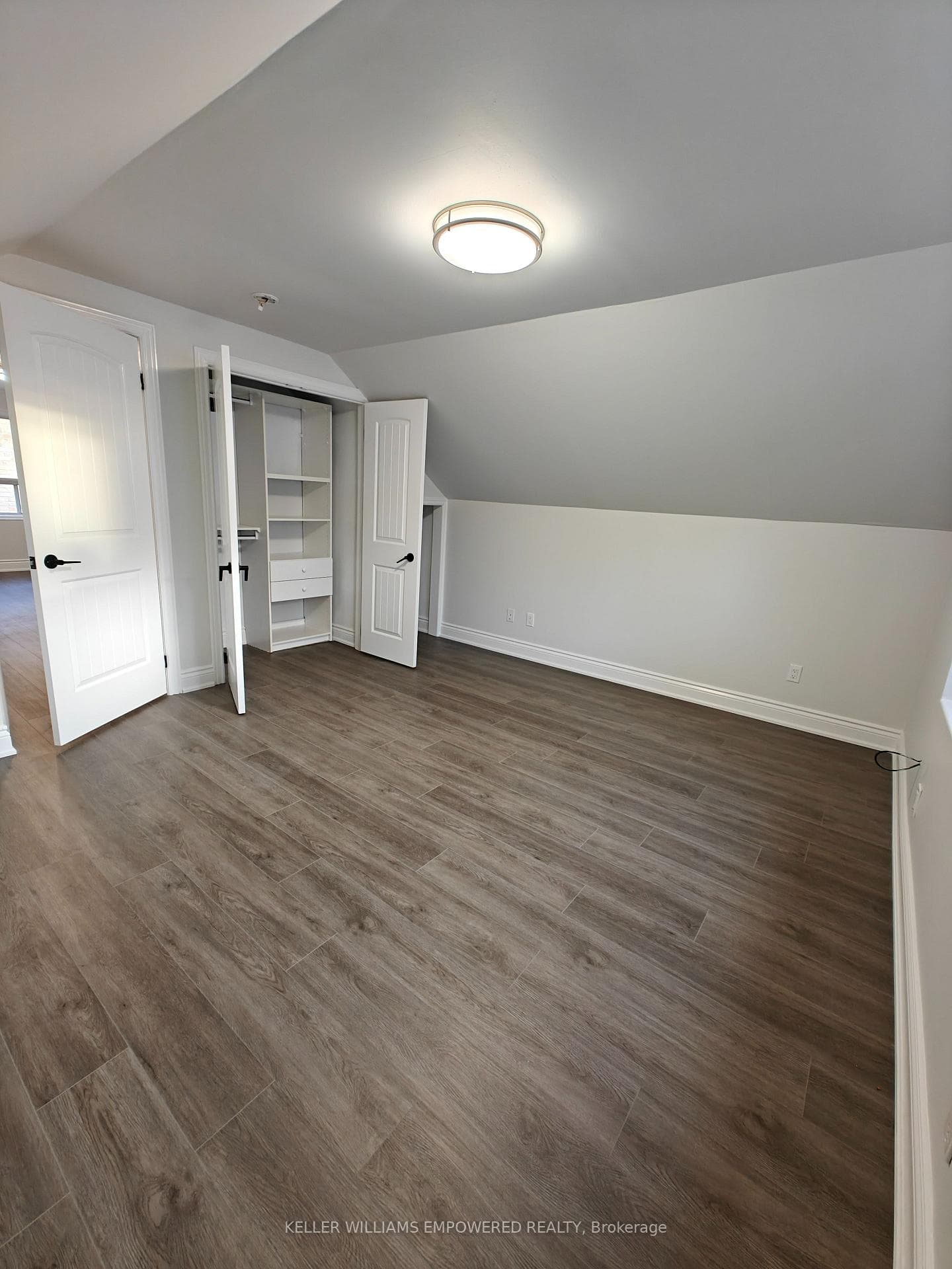 upper level bed 1 - closet