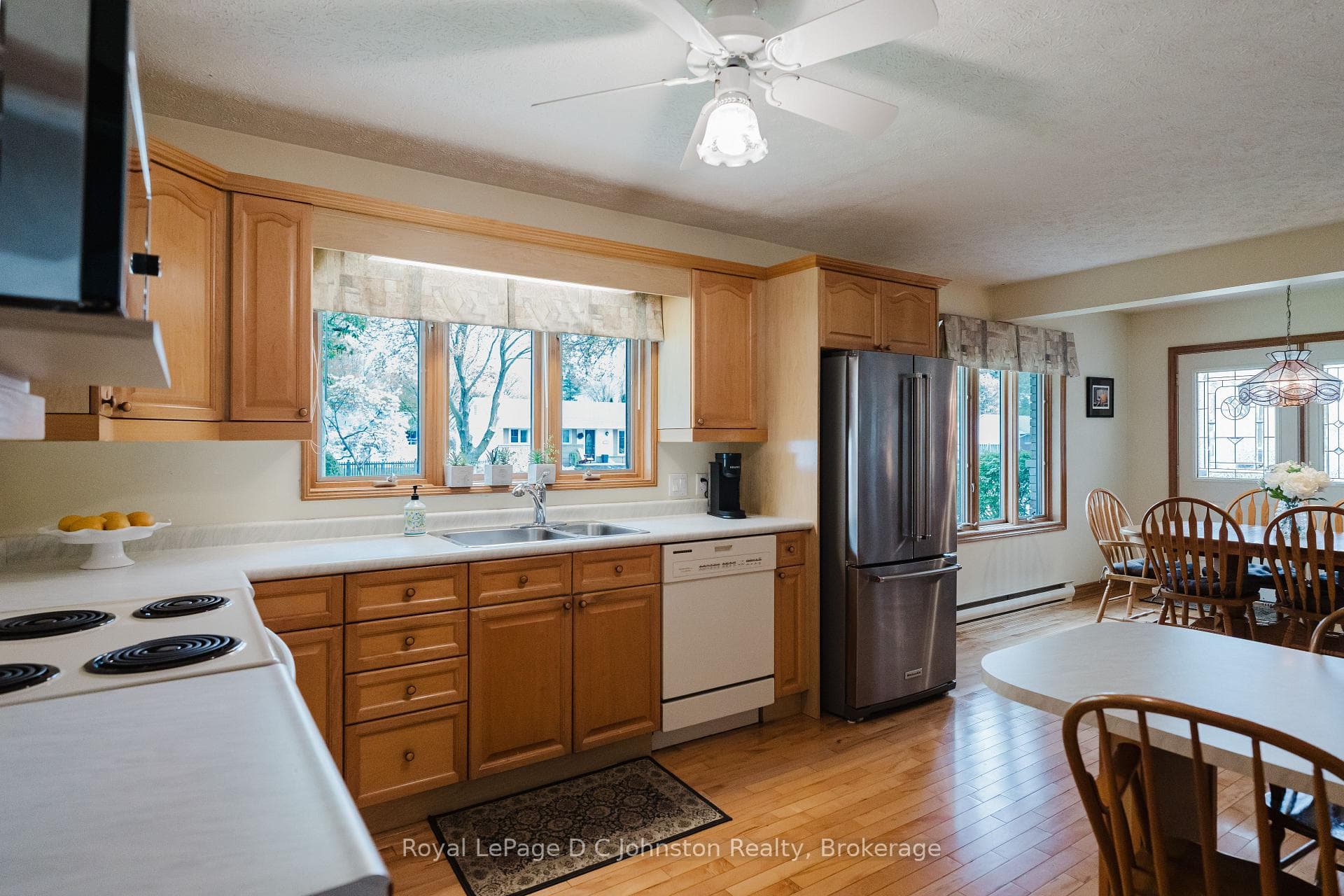 1010 Bricker Street photo 8