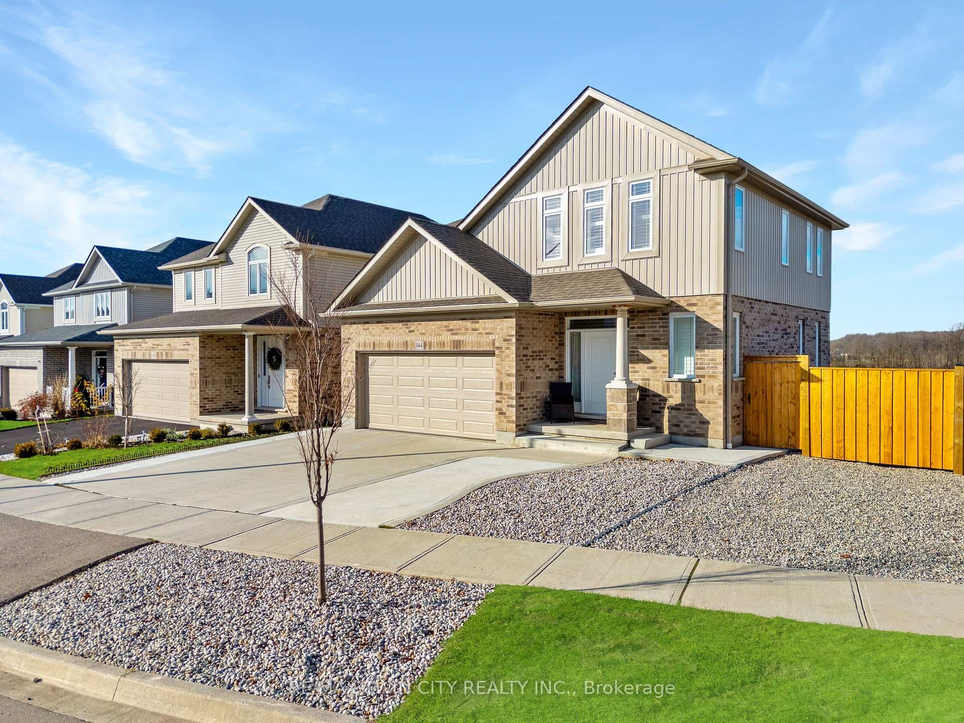 144 Cinnamon Fern Street photo 1