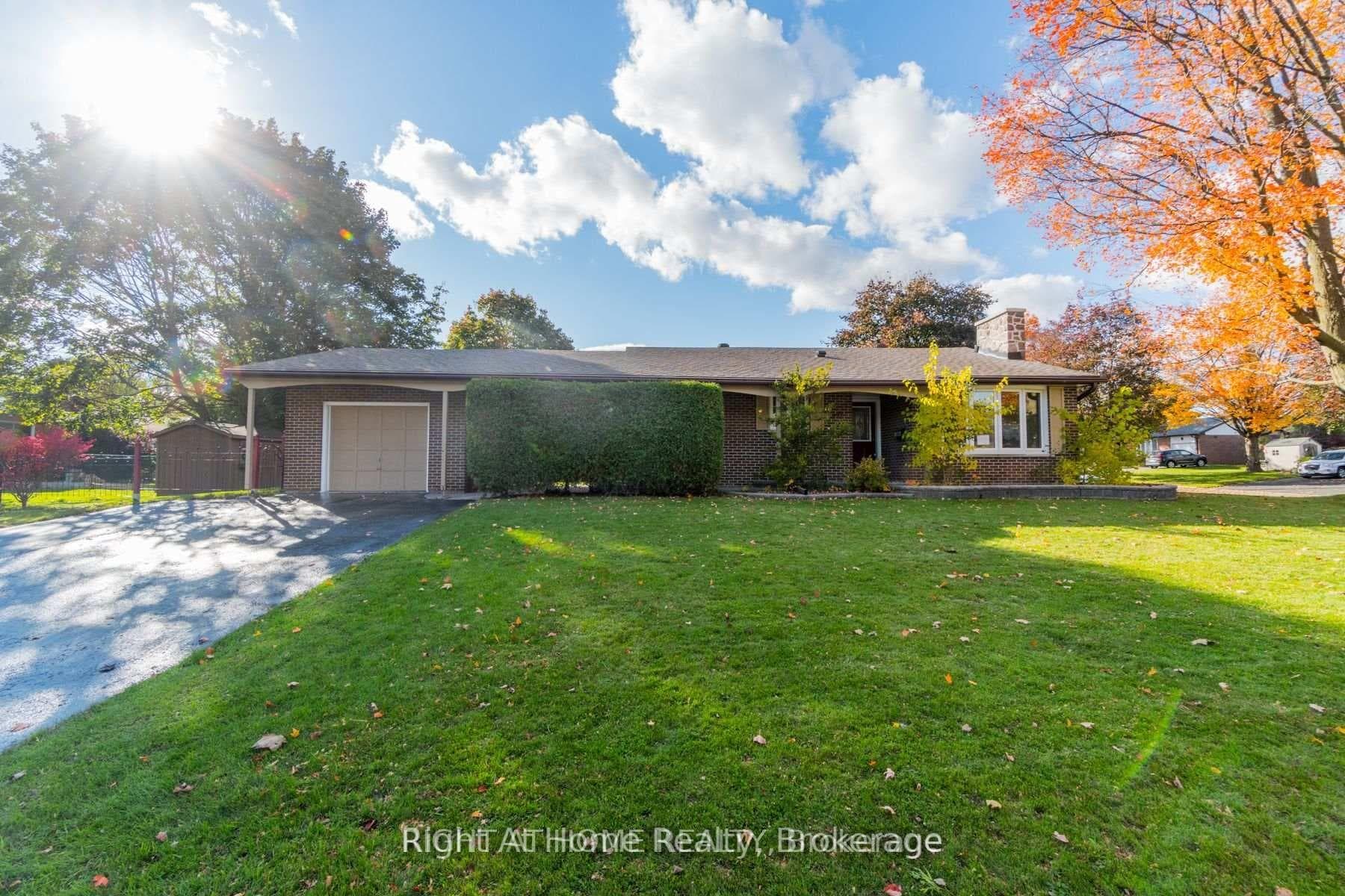 899 Florell Drive photo 1