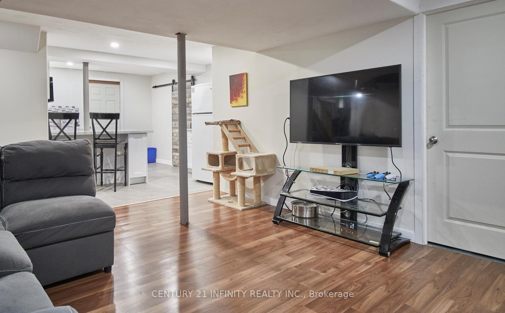 15 Lofthouse Drive photo 32