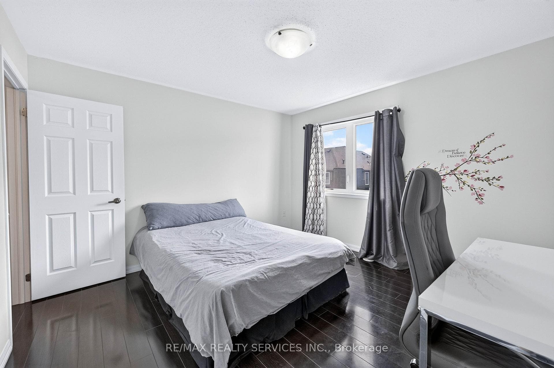 22 Affleck Road photo 32