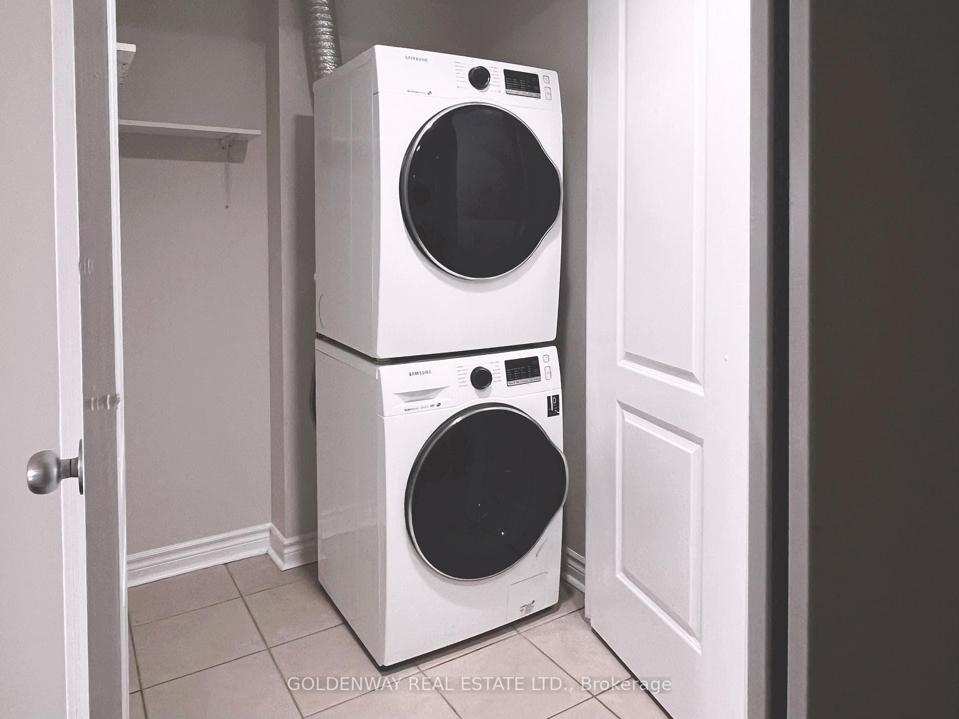 Laundry with storage