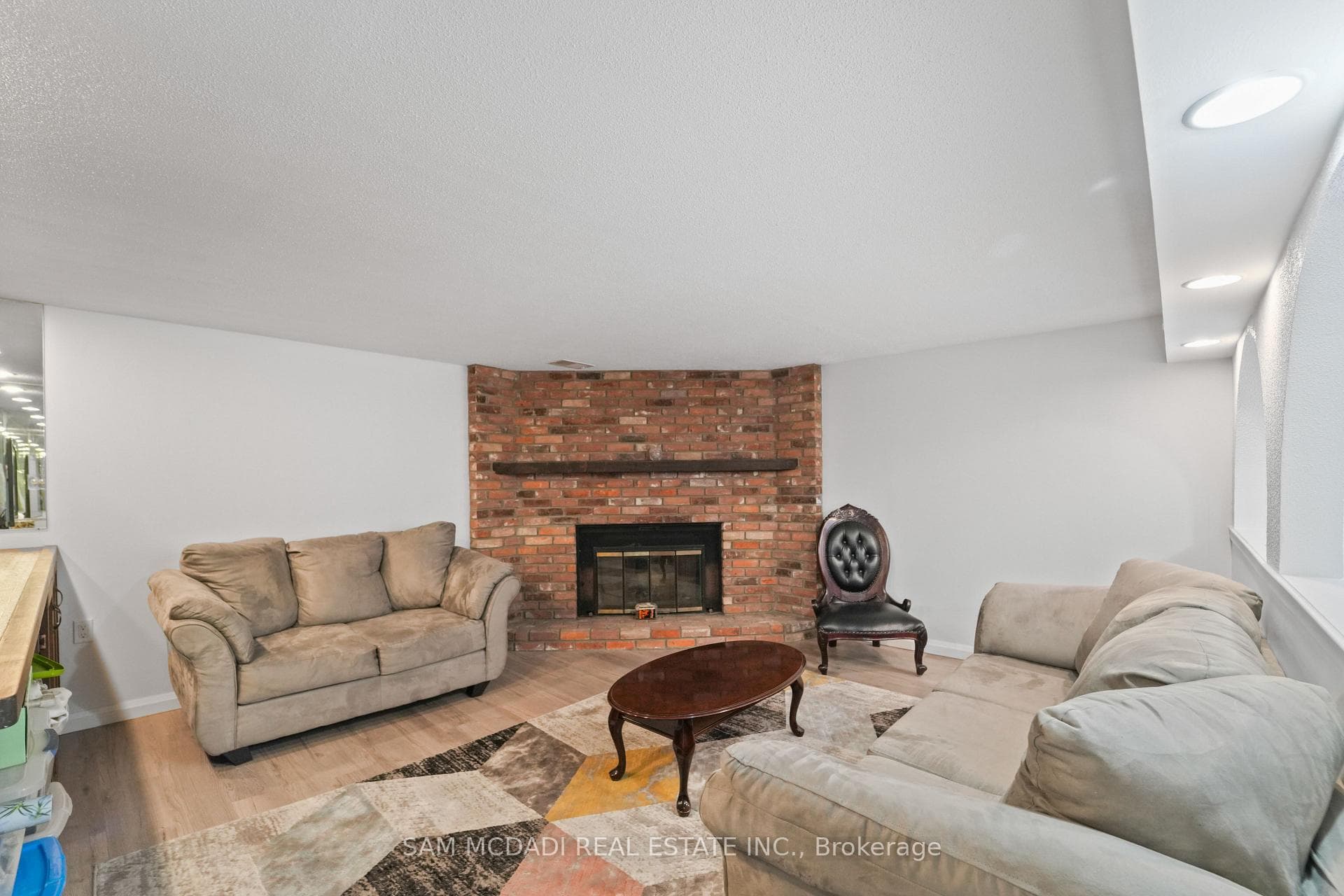 4235 Pheasant Run photo 25