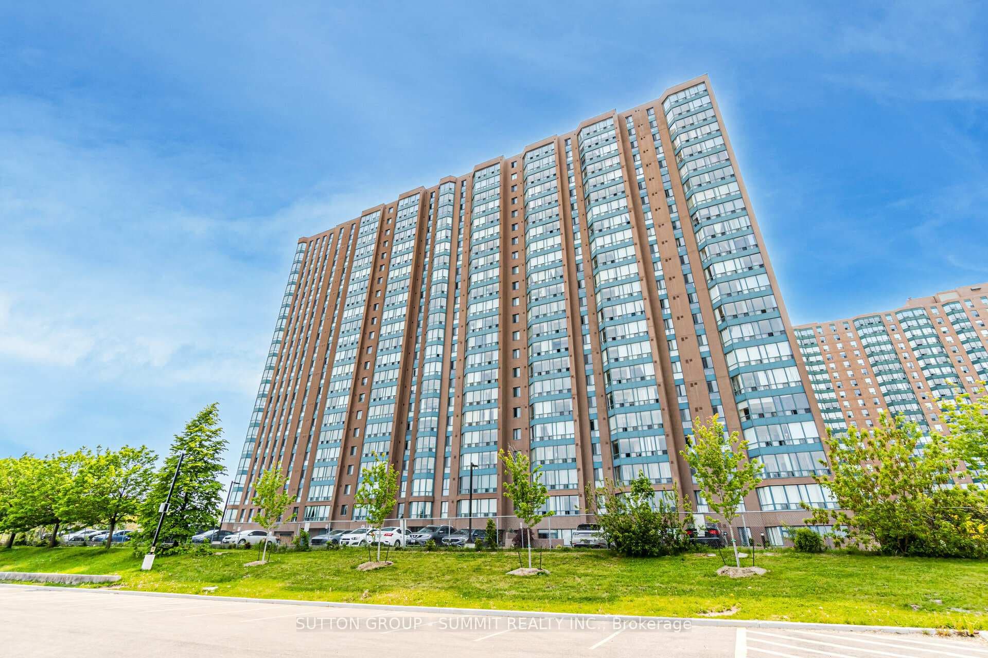 115 Hillcrest Avenue Unit 1808 photo 1
