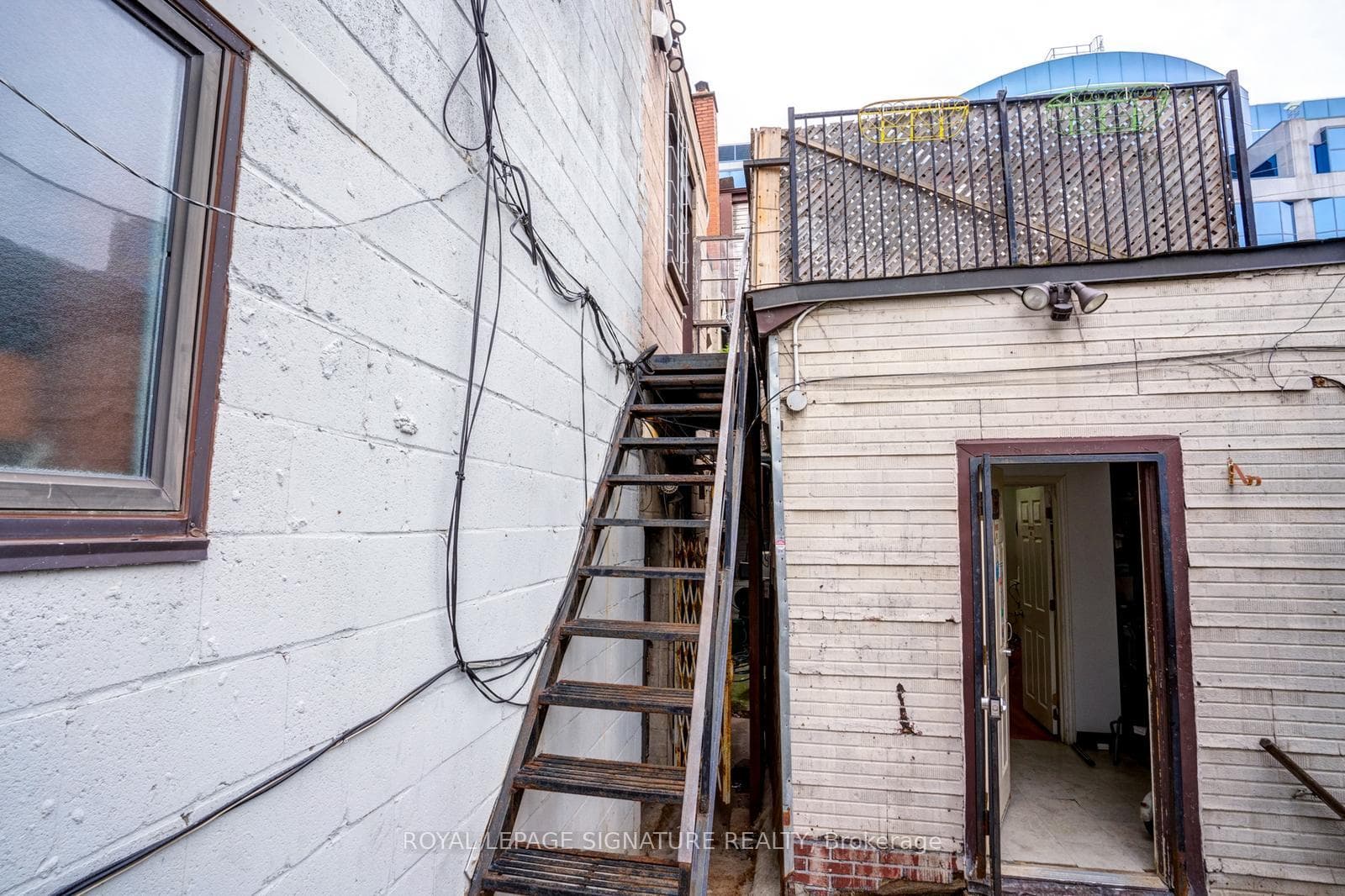 926 King Street Unit Upper/Rear photo 9