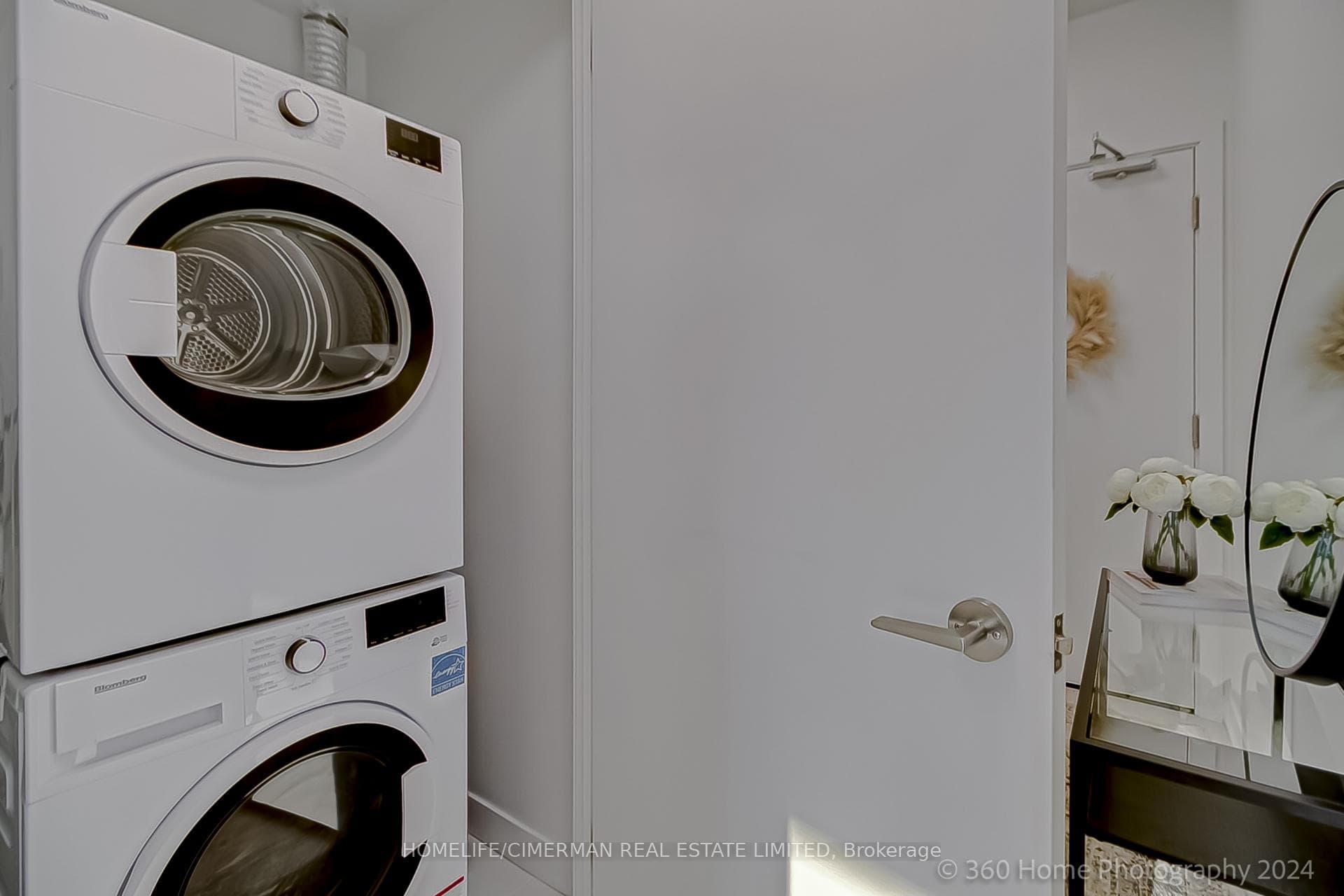 185 Alberta Avenue Unit 710 photo 6