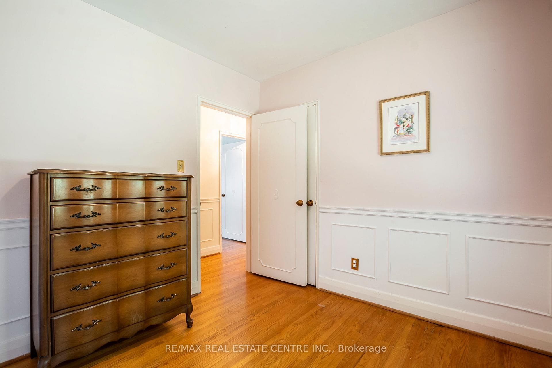 393 River Side Drive photo 21
