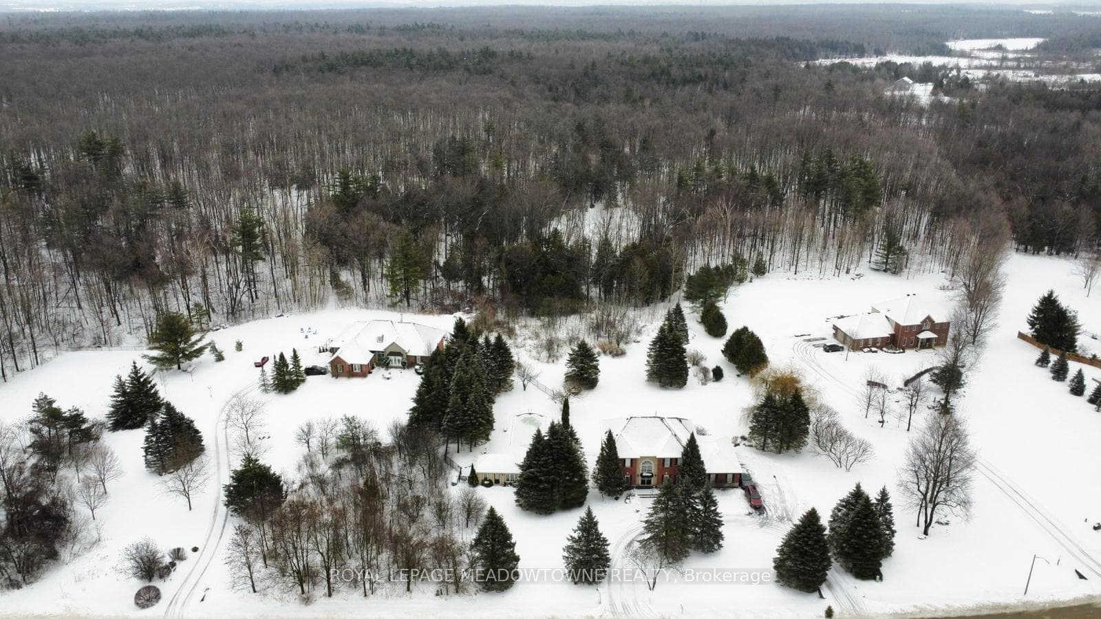 Private retreat sits on nearly 4 acres