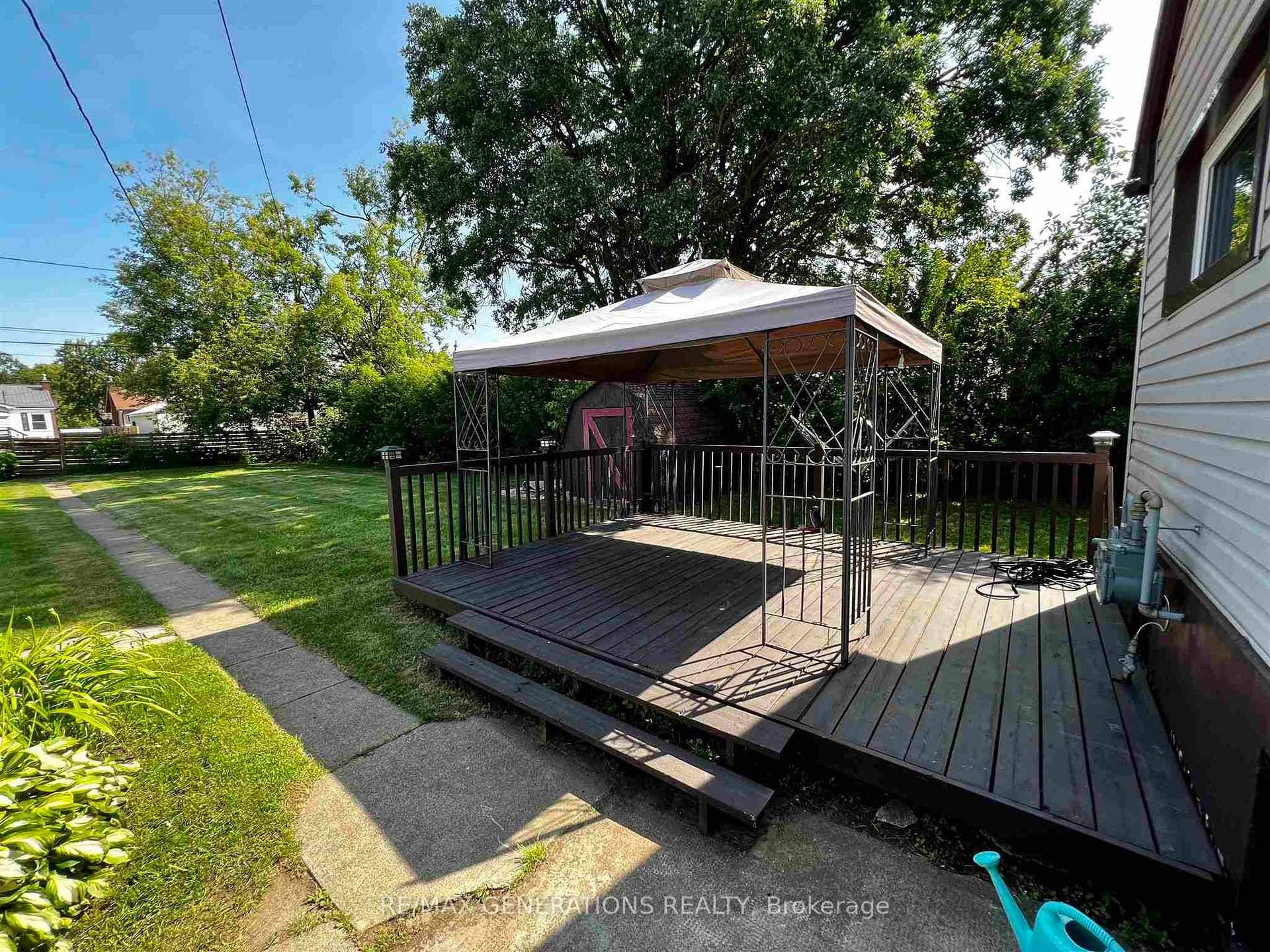 157 Amelia Street photo 19