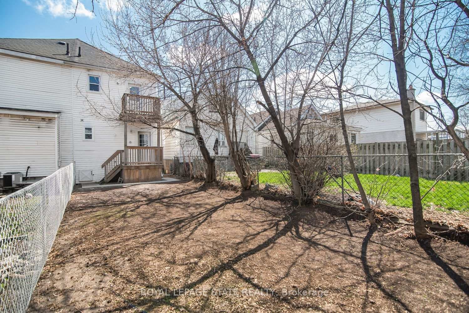 115 Robins Avenue photo 36
