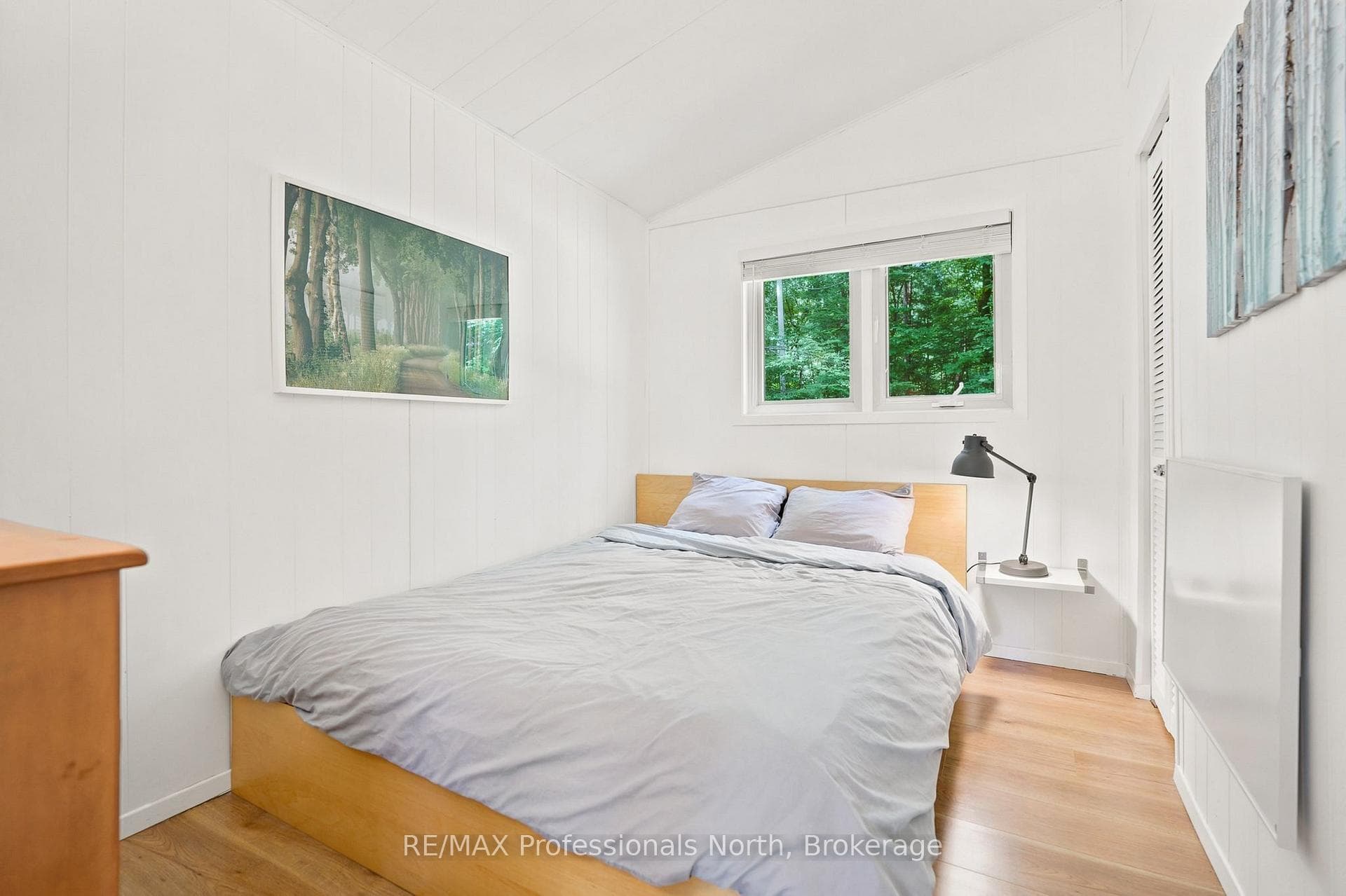 1245 Sherwood Forest Road photo 29