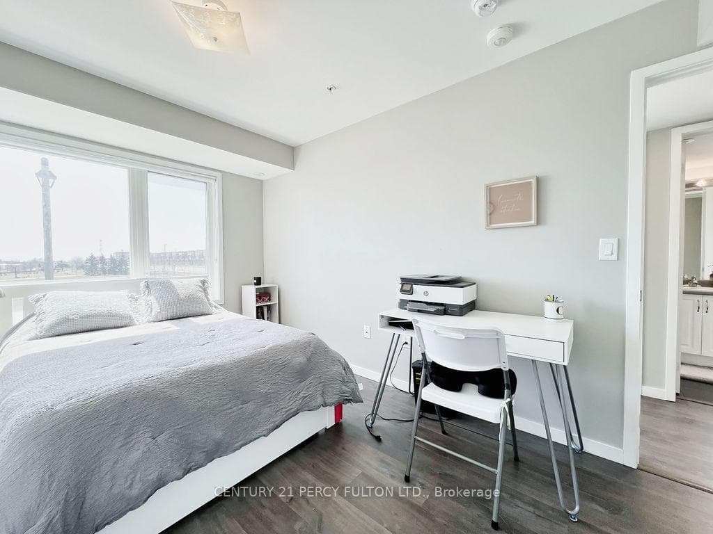 1711 Pure Springs Boulevard Unit 512 photo 31