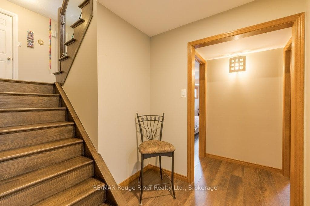 2993 Jennifer Drive photo 32