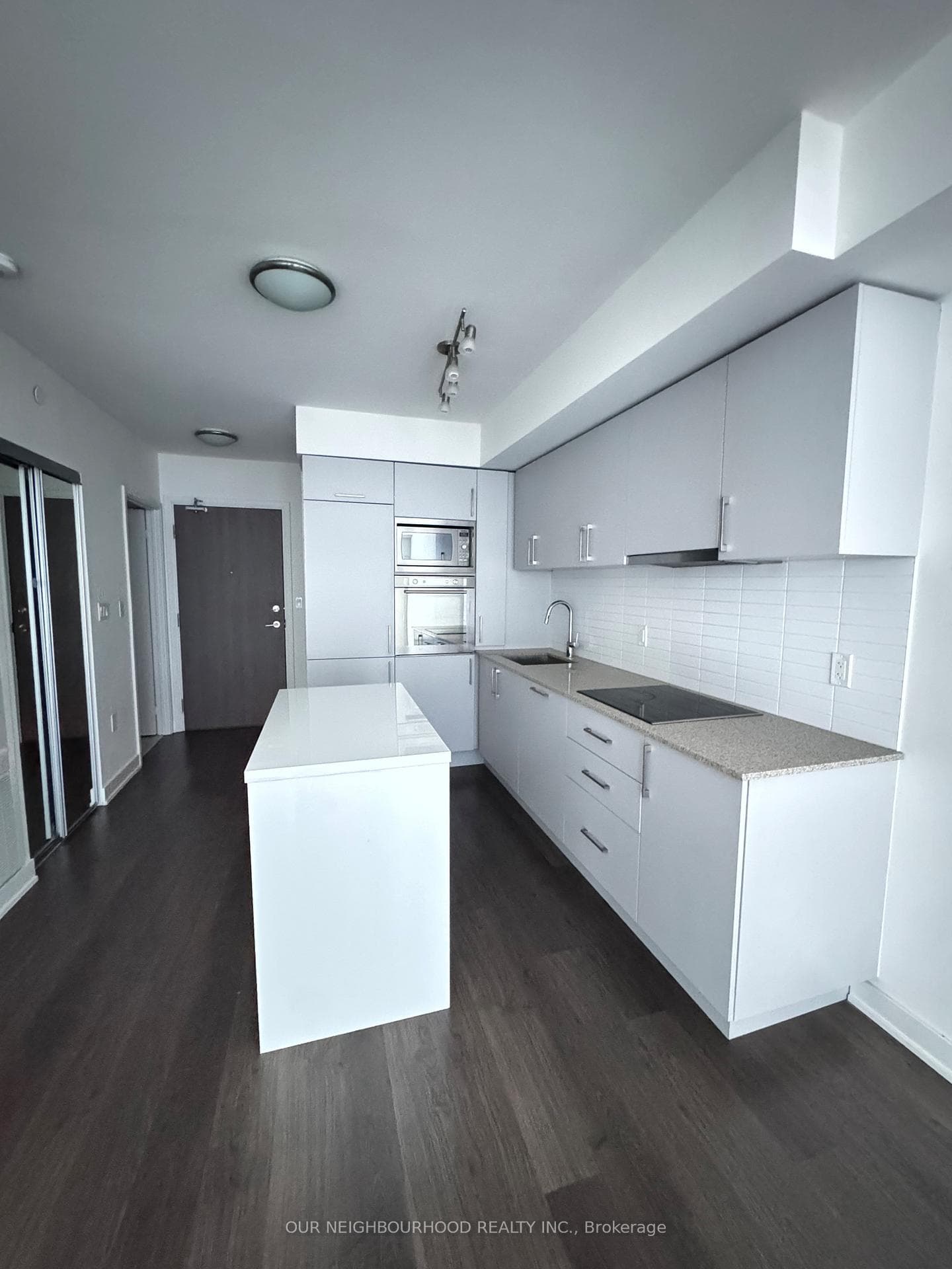 576 Front Street Unit 630 photo 4