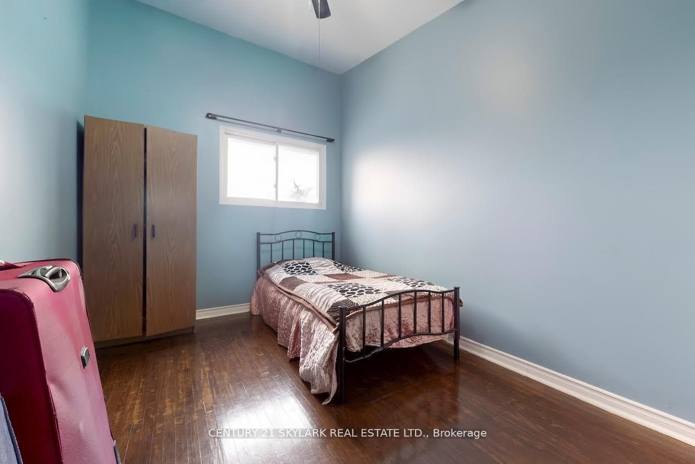 452 Silverstone Drive Unit 44 photo 22