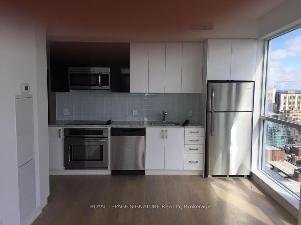 89 Dunfield Avenue Unit 2207 photo 3
