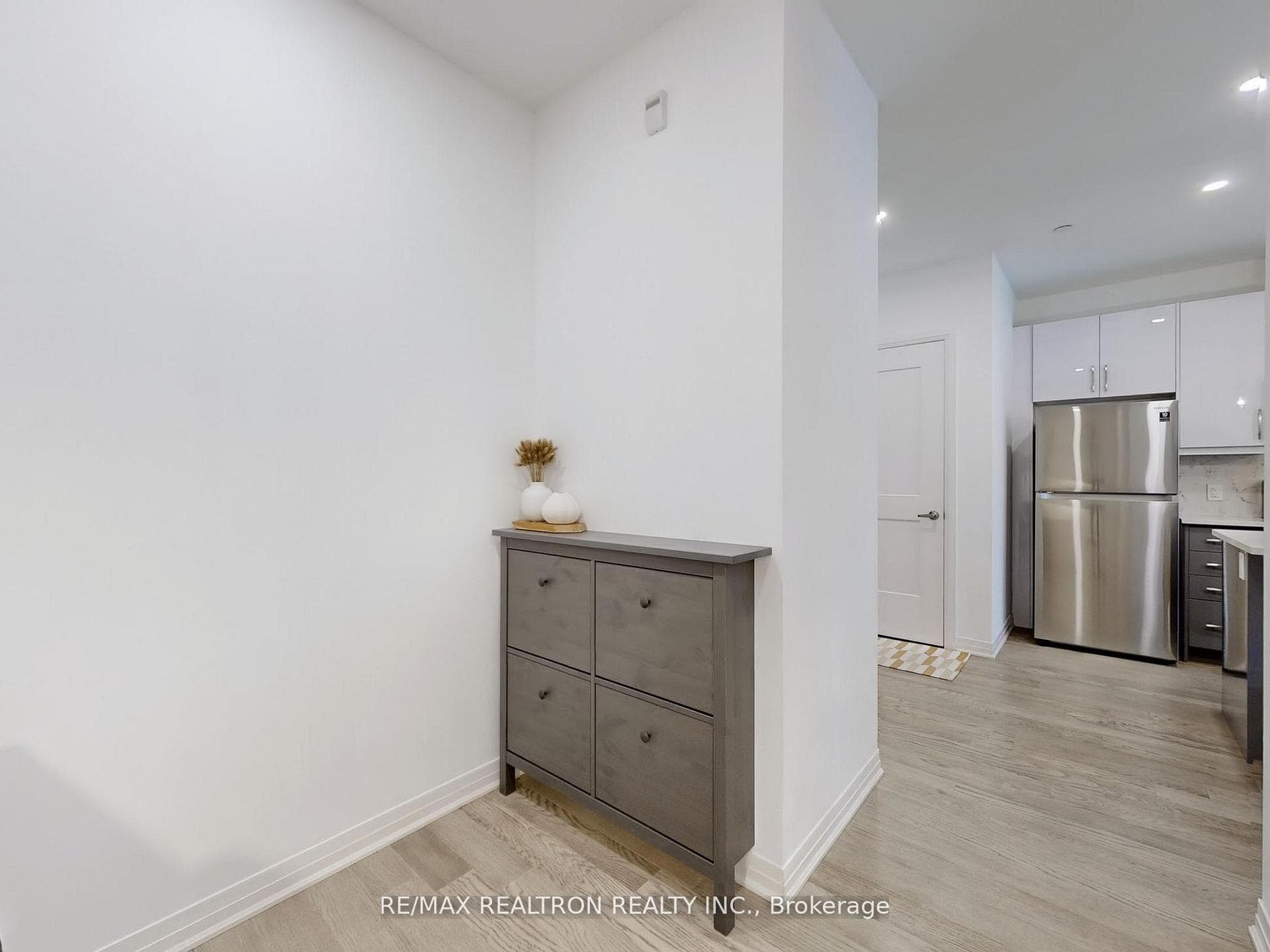 102 Grovewood Common Crescent Unit 332 photo 23