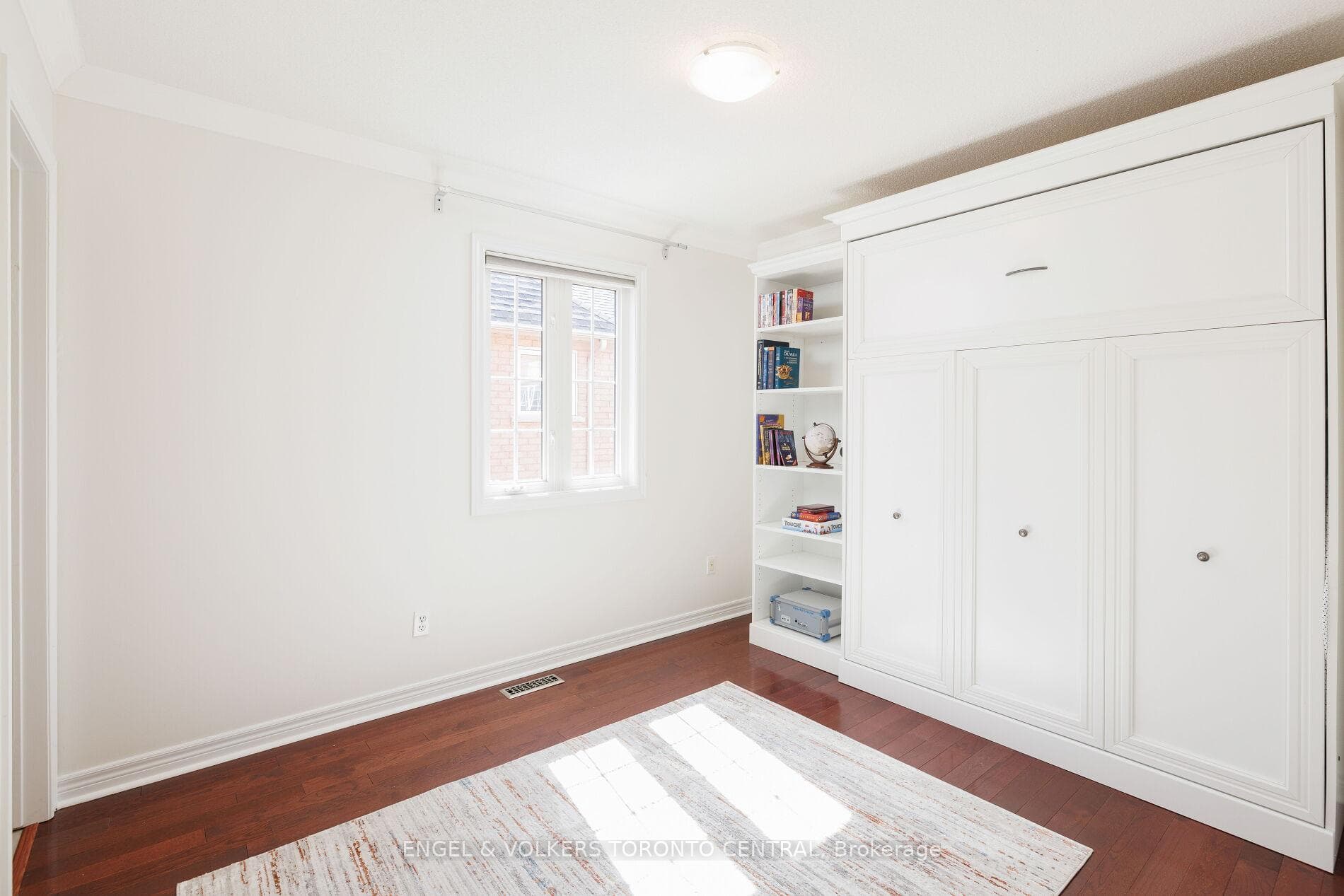 2317 Yorktown Circle photo 29