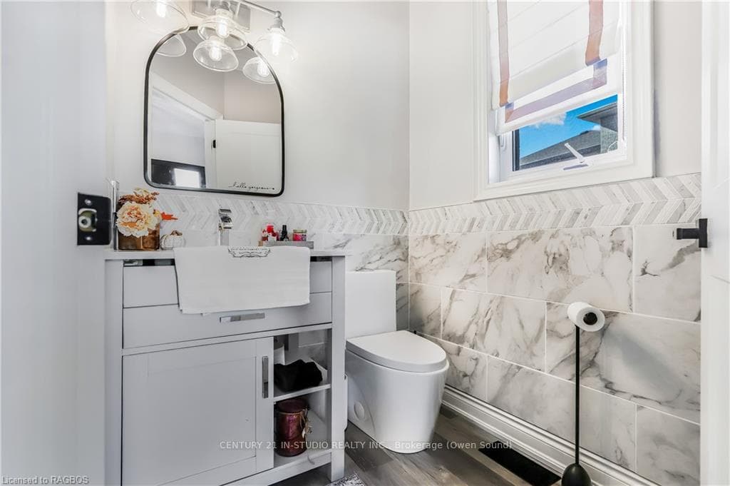 47 WEIR Street photo 15