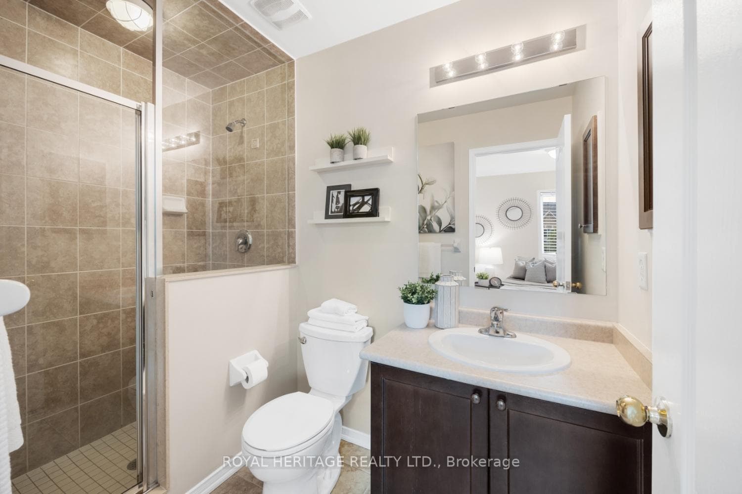 27 Westray Crescent photo 13