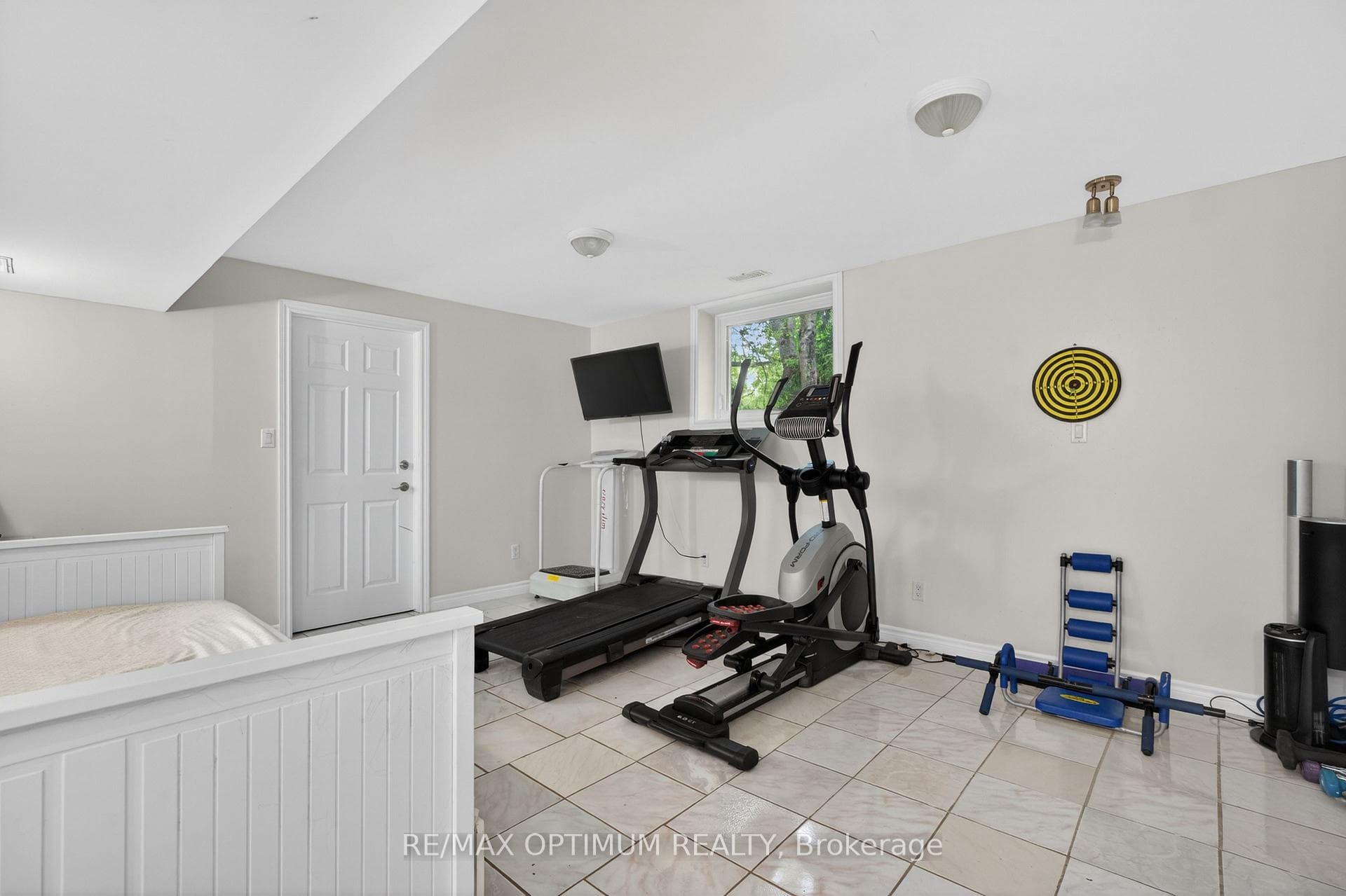 529 Campbellville Road photo 32