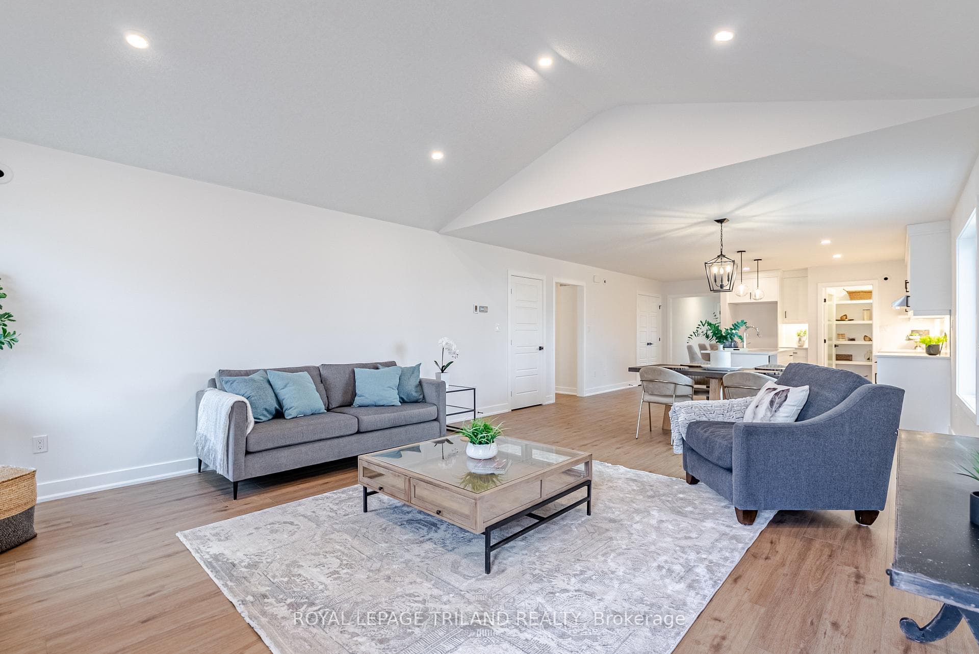 134 Styles Drive photo 29