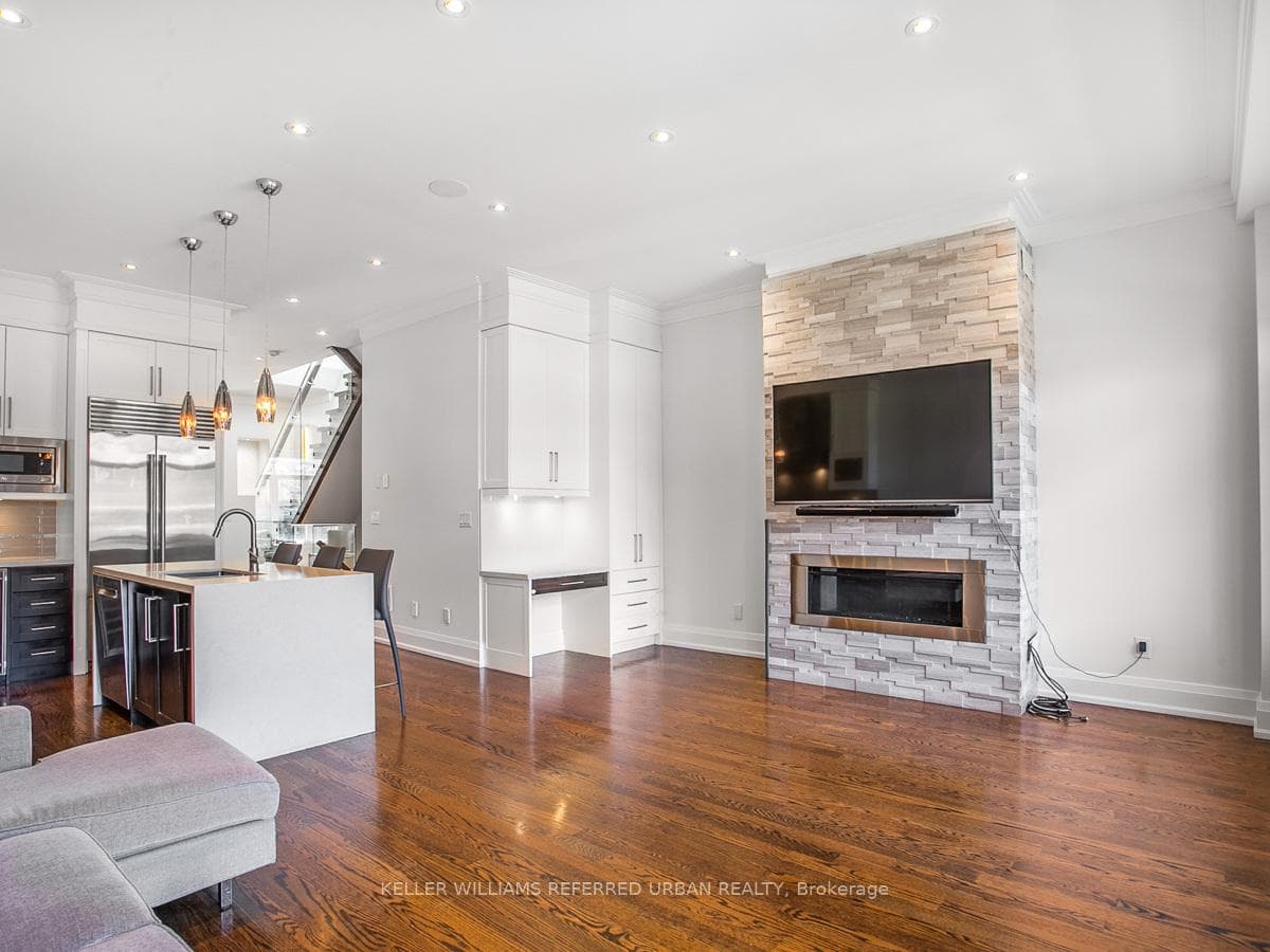 38 Cranbrooke Avenue photo 12