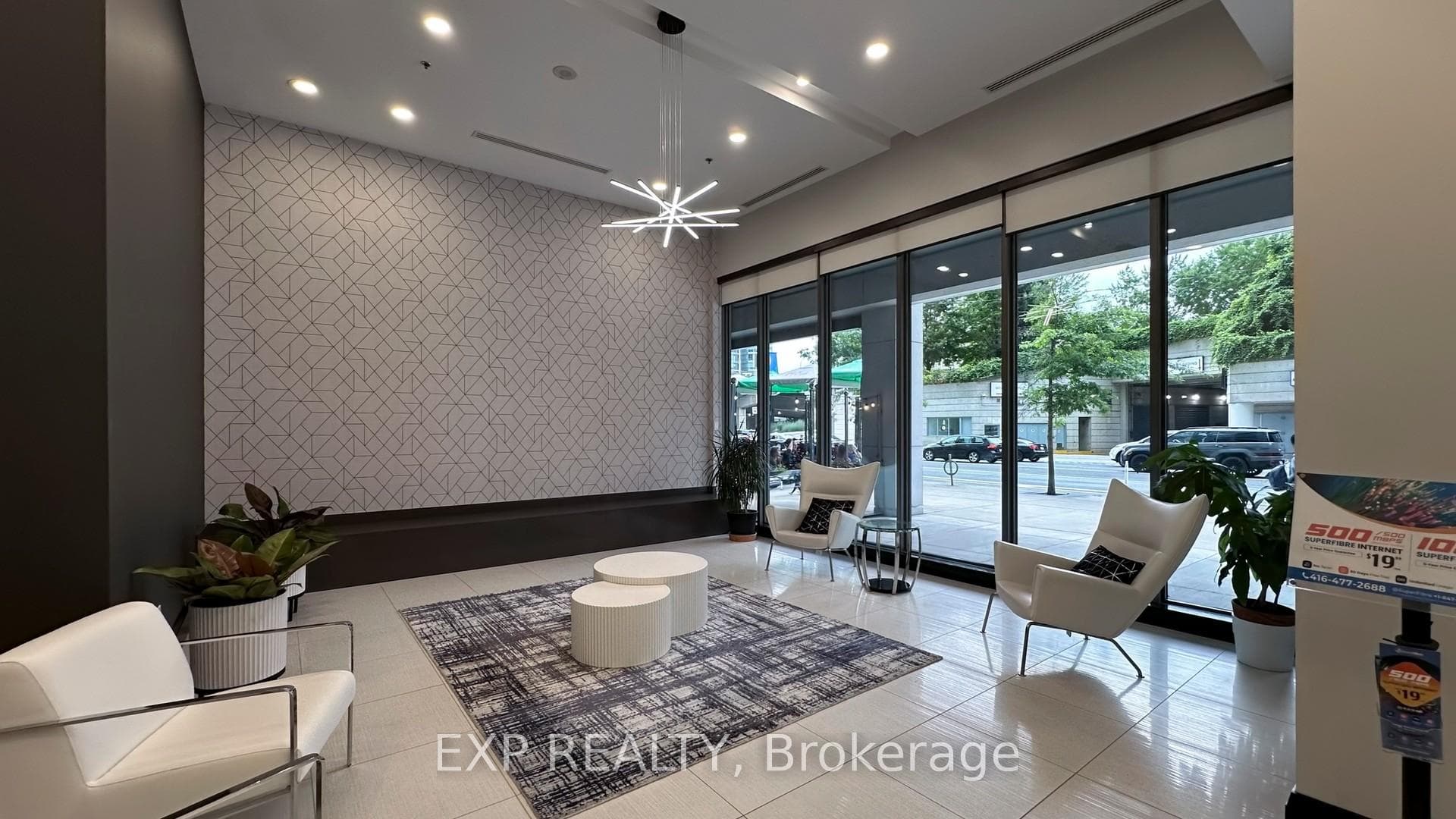 25 Lower Simcoe Street Unit 1106 photo 4