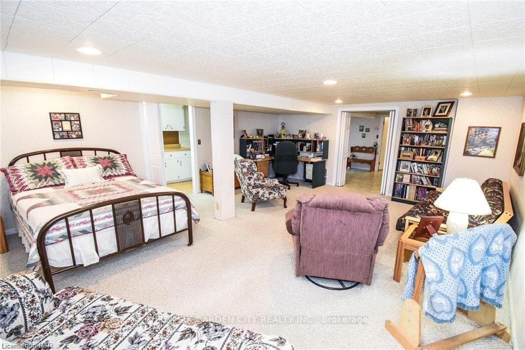 516 Sutherland Avenue photo 30