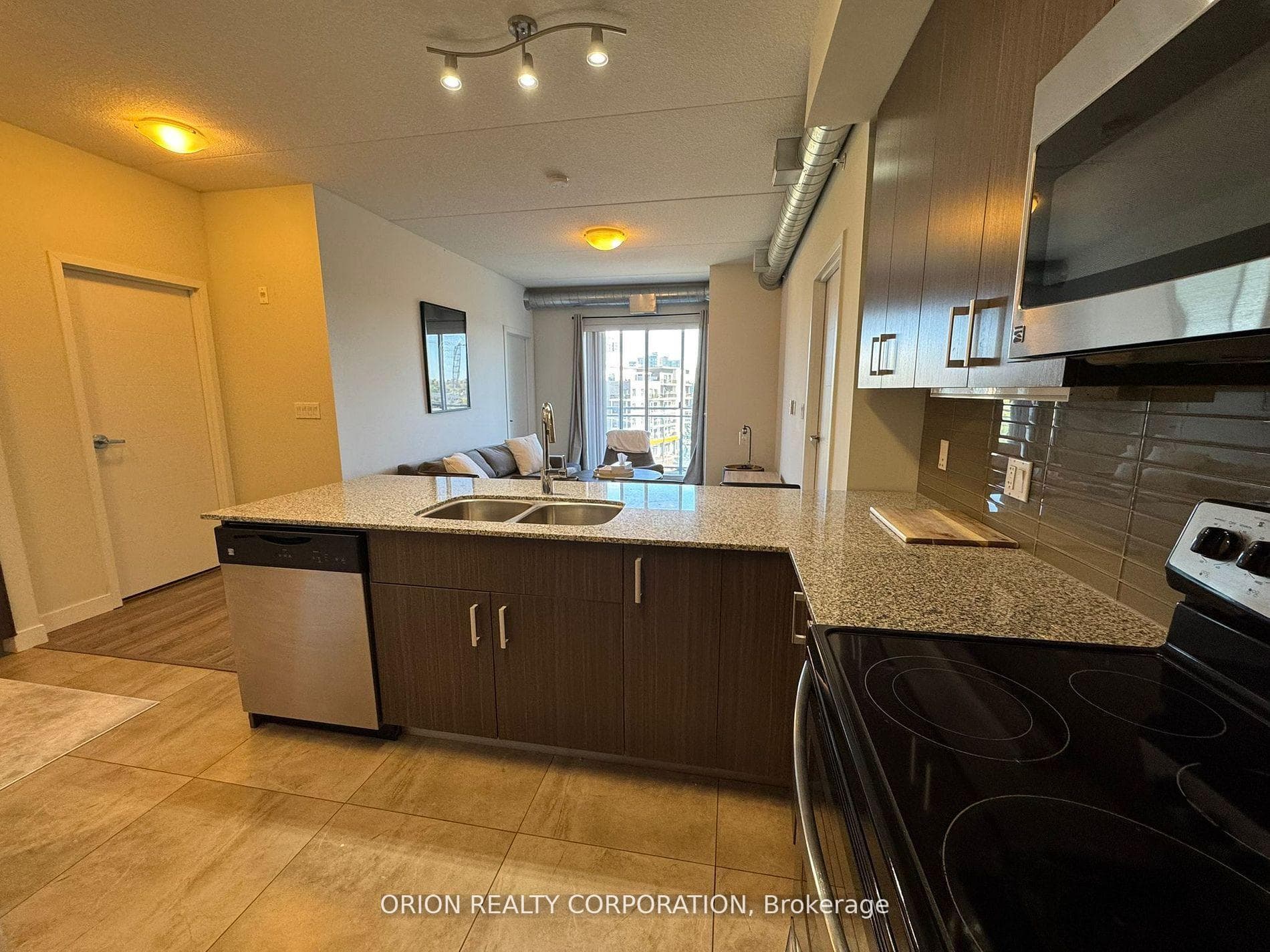 62 Balsam Street Unit H405 photo 6