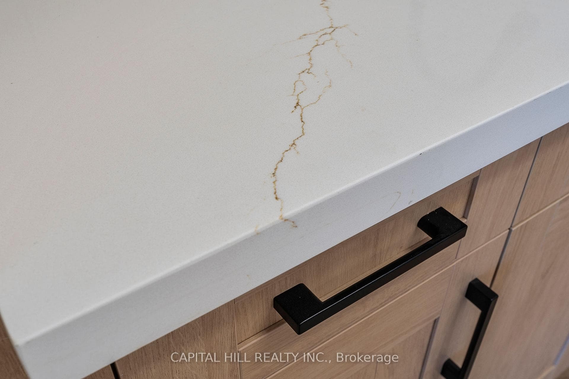 HIGH END FINISHES