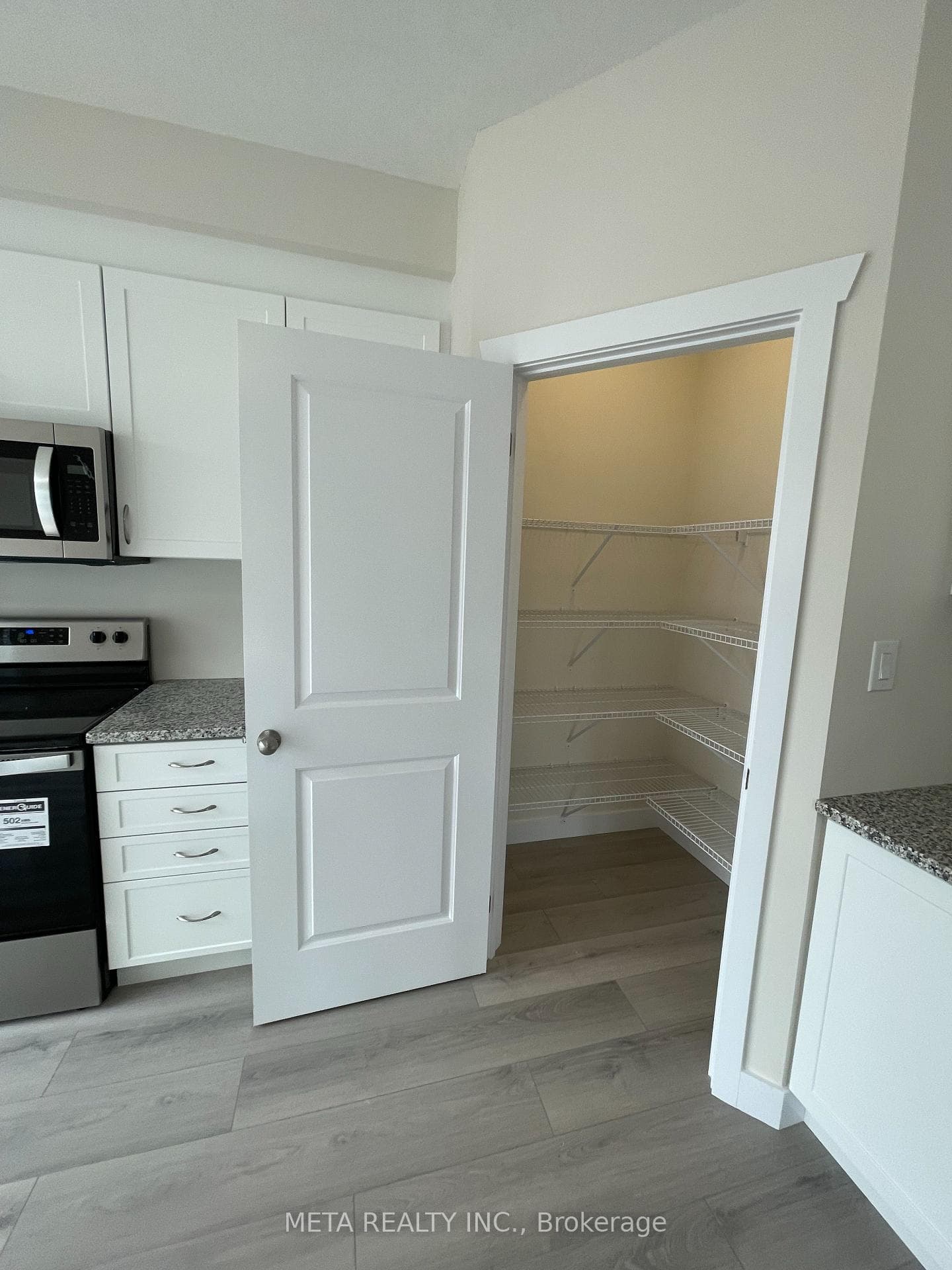 23 Drysdale Drive photo 11