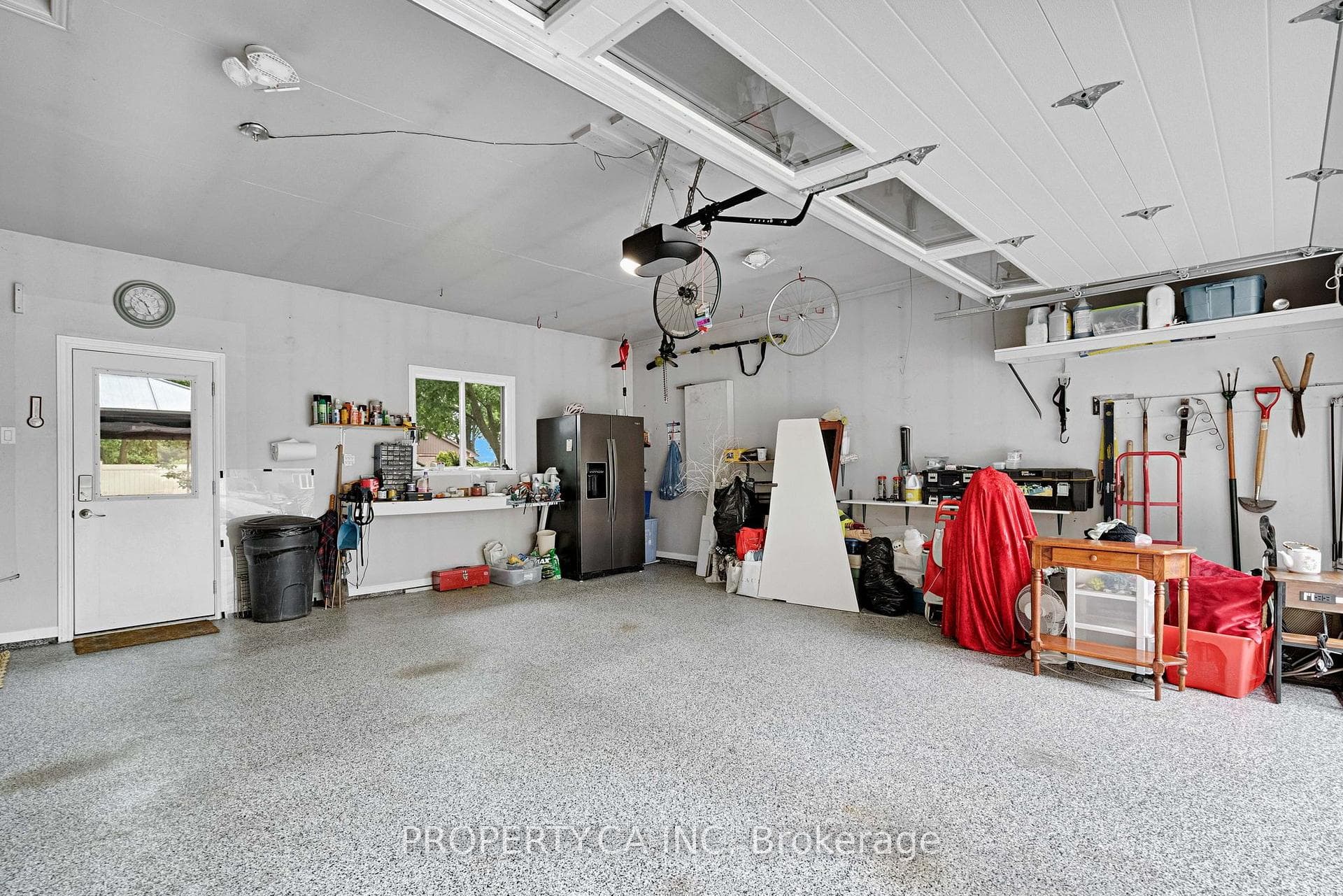 1620 Farmbrook Road photo 42