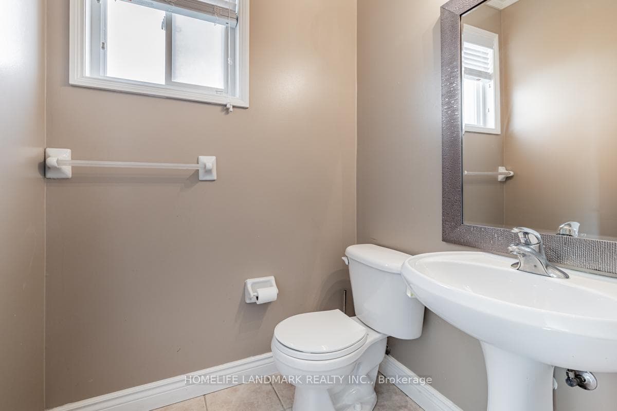 15 Monkhouse Road photo 30