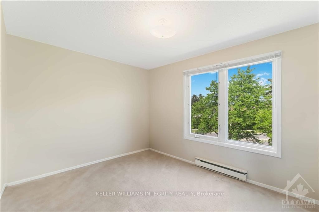 6704 JEANNE D'ARC Boulevard Unit B photo 16