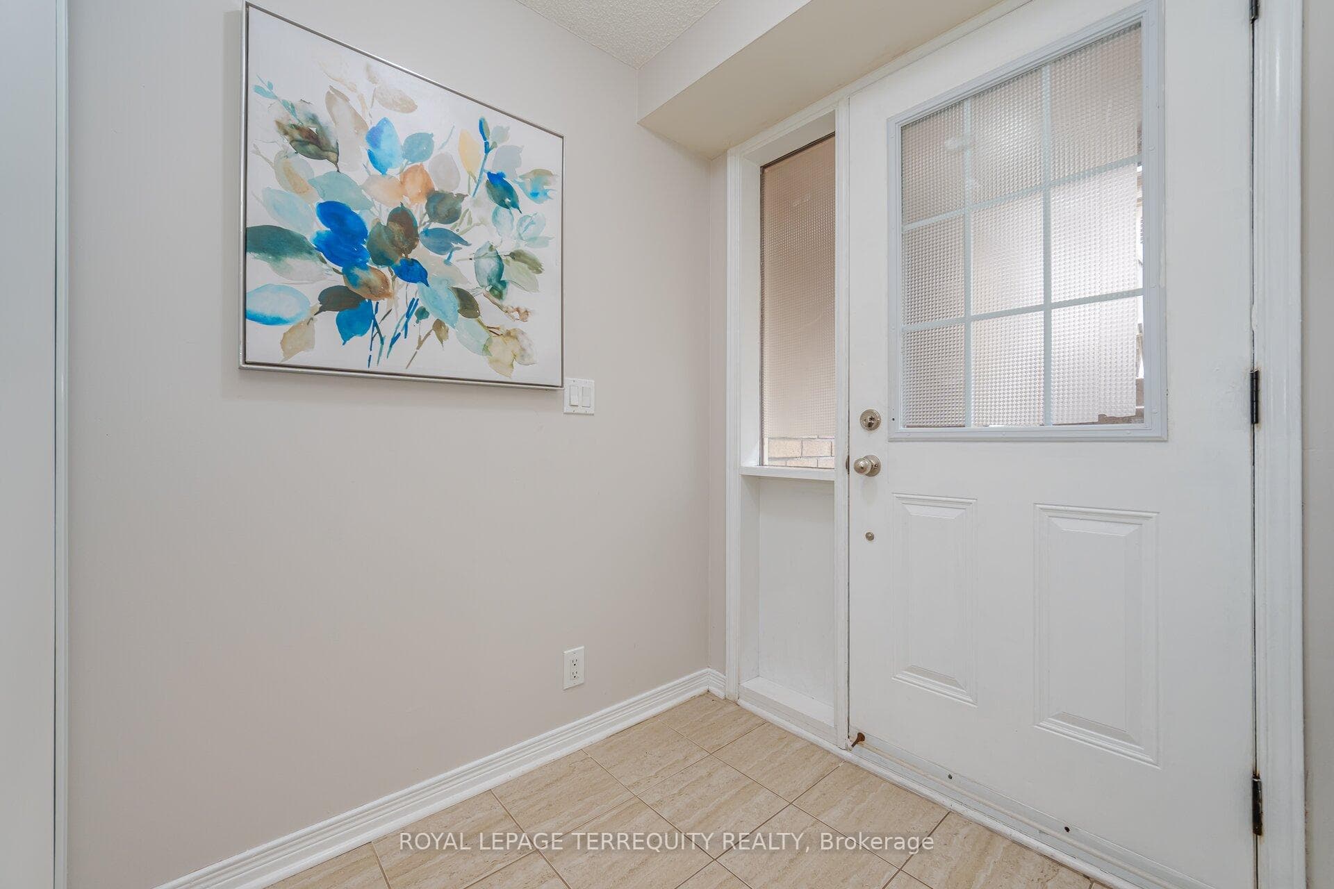20 Foundry Avenue Unit 115 photo 3