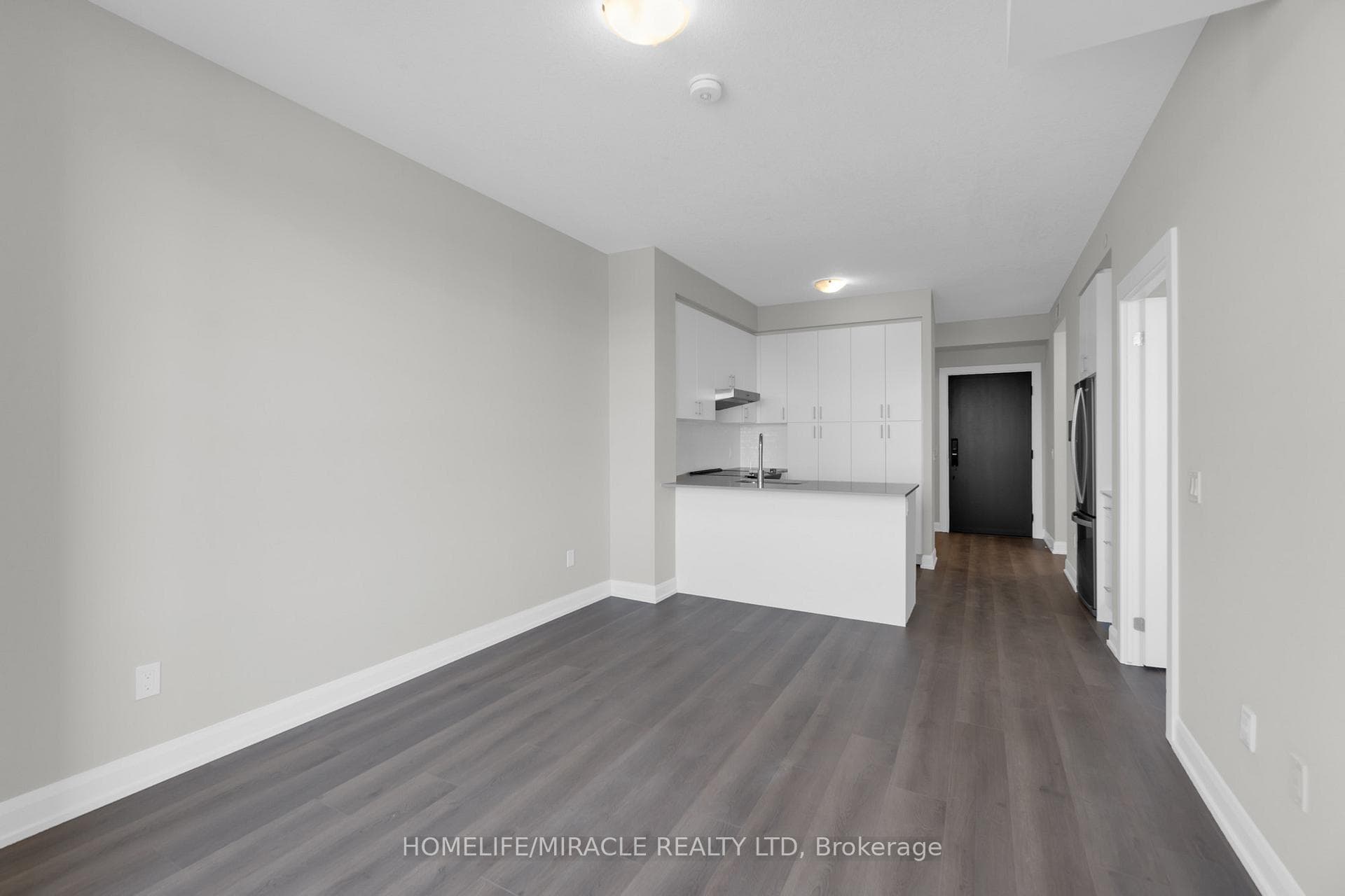 3220 William Coltson Avenue Unit 310 photo 17