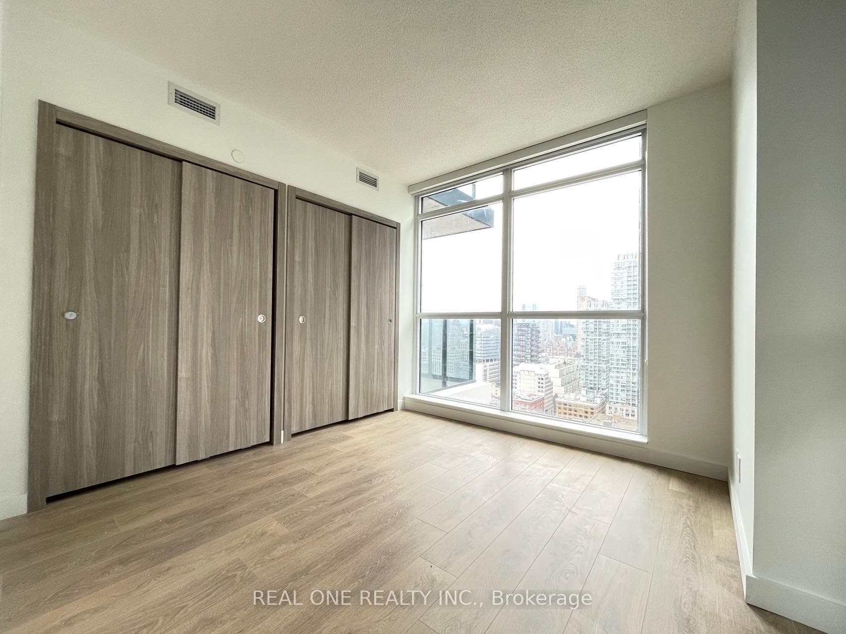 38 Widmer Street Unit 3306 photo 19