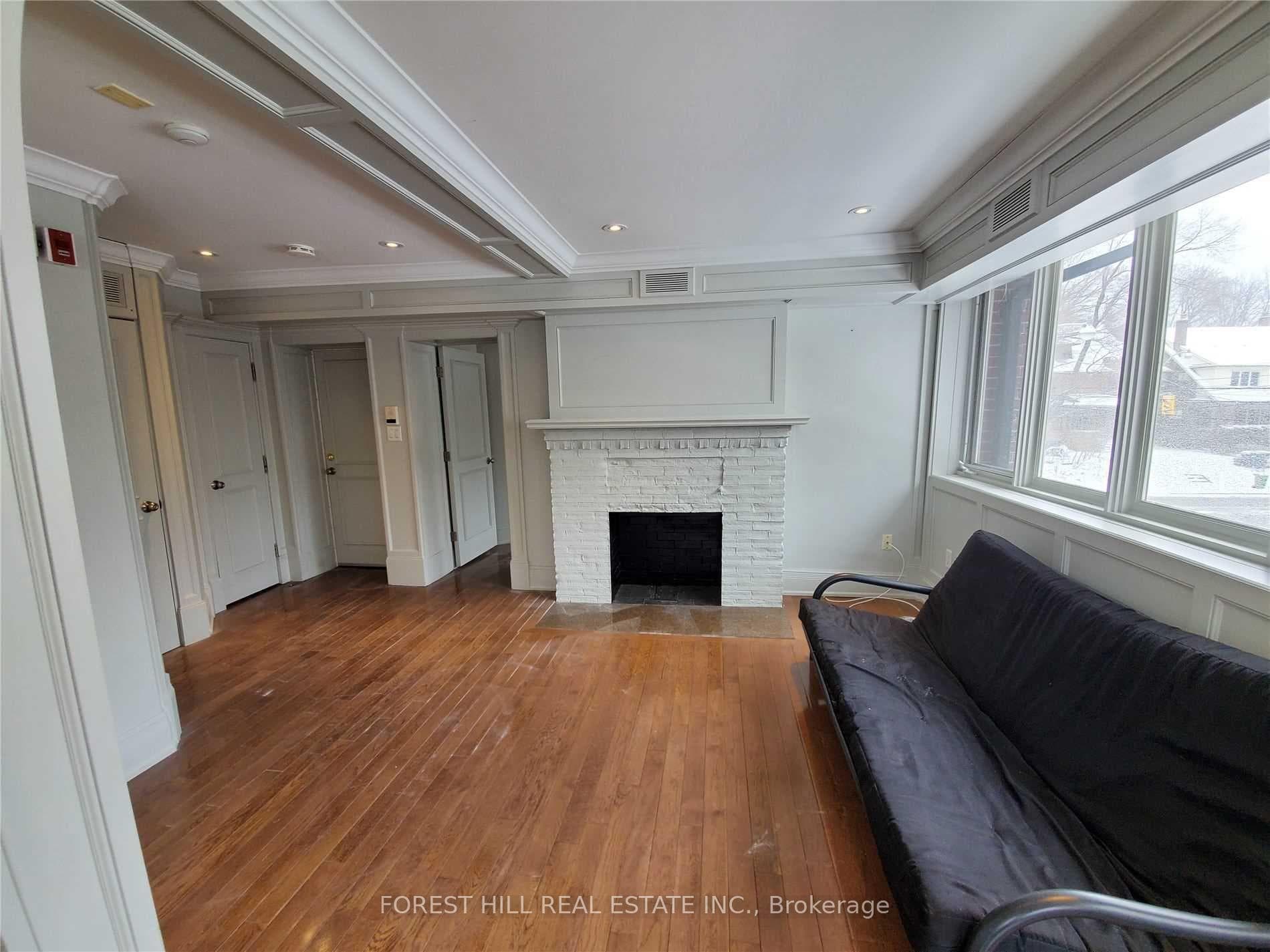 216 Heath Street Unit 3 photo 4