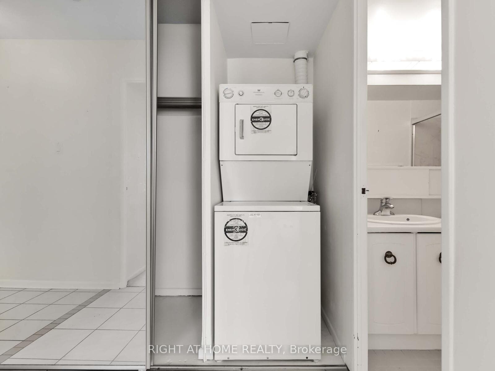 177 Linus Road Unit 612 photo 14