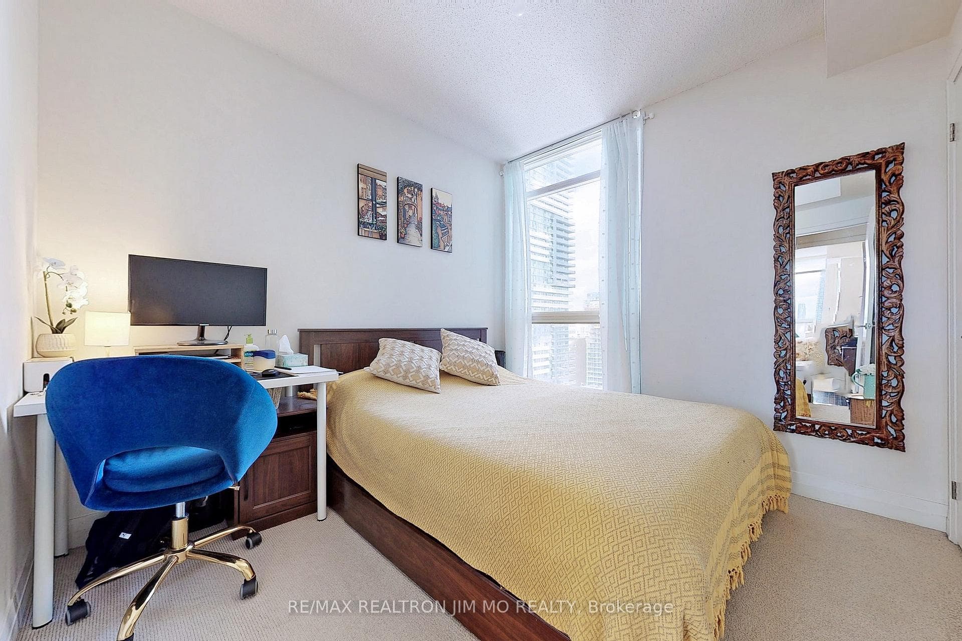21 Carlton Street Unit 3809 photo 19