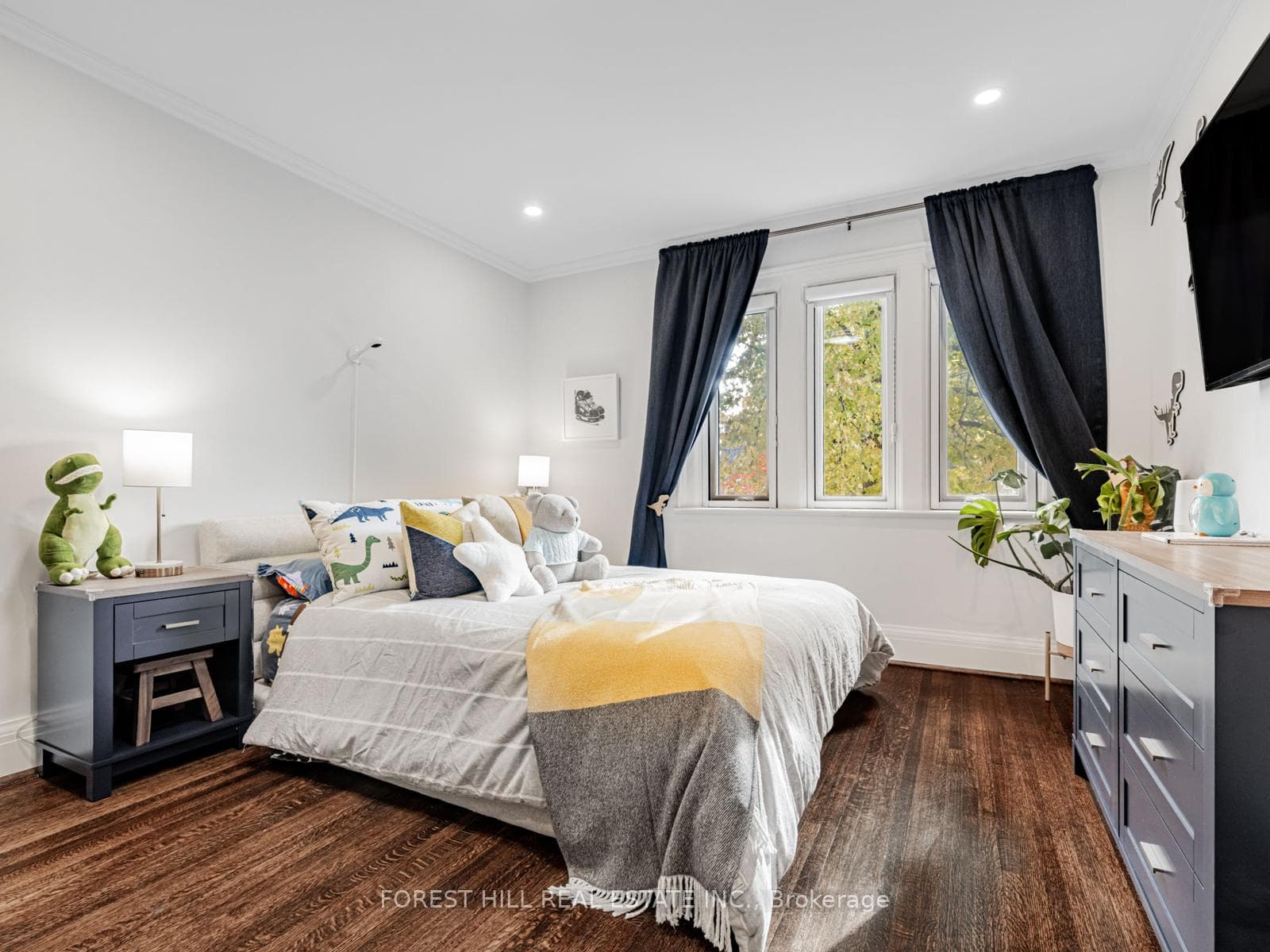 582 Briar Hill Avenue photo 26