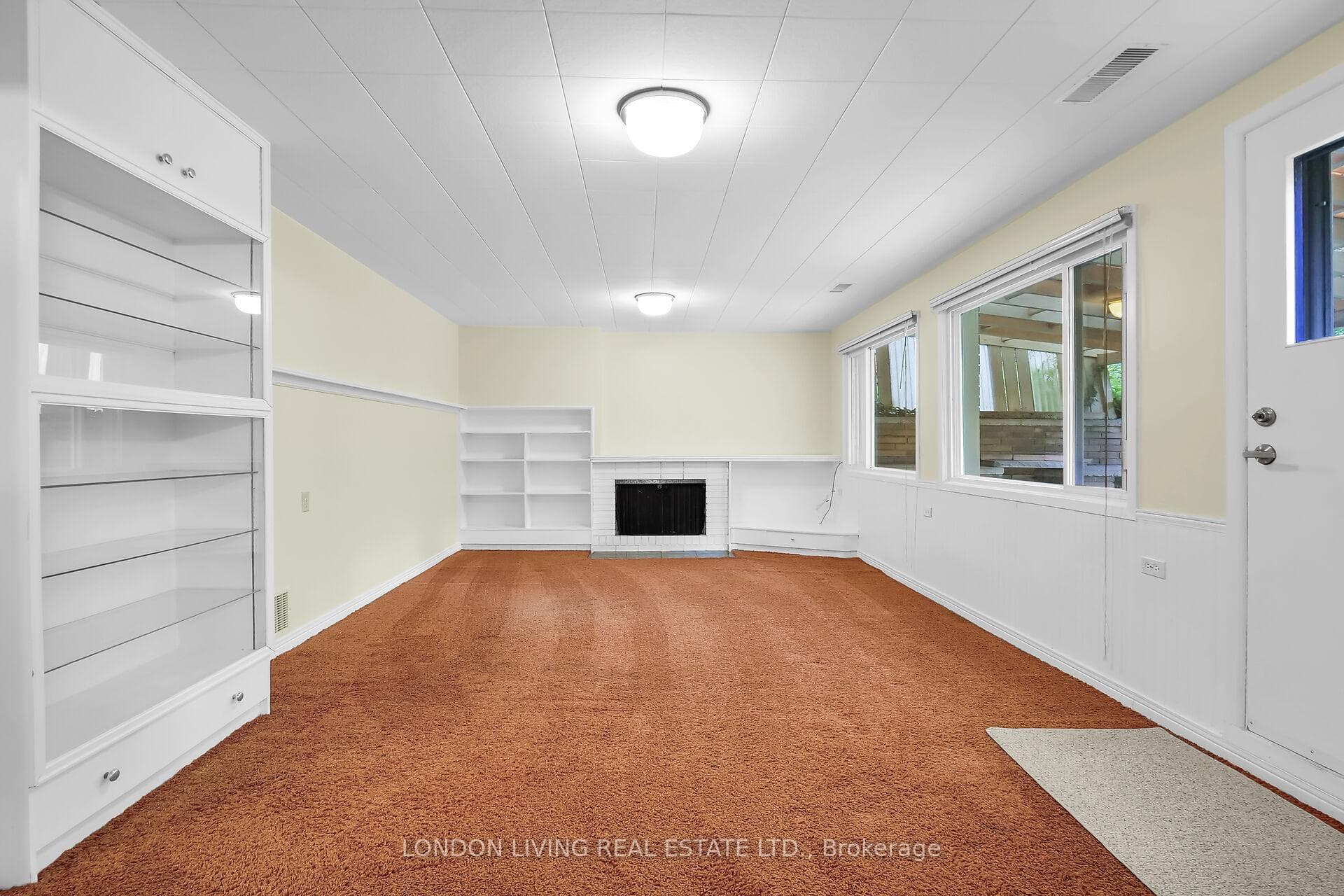 86 Rollingwood Circle photo 16