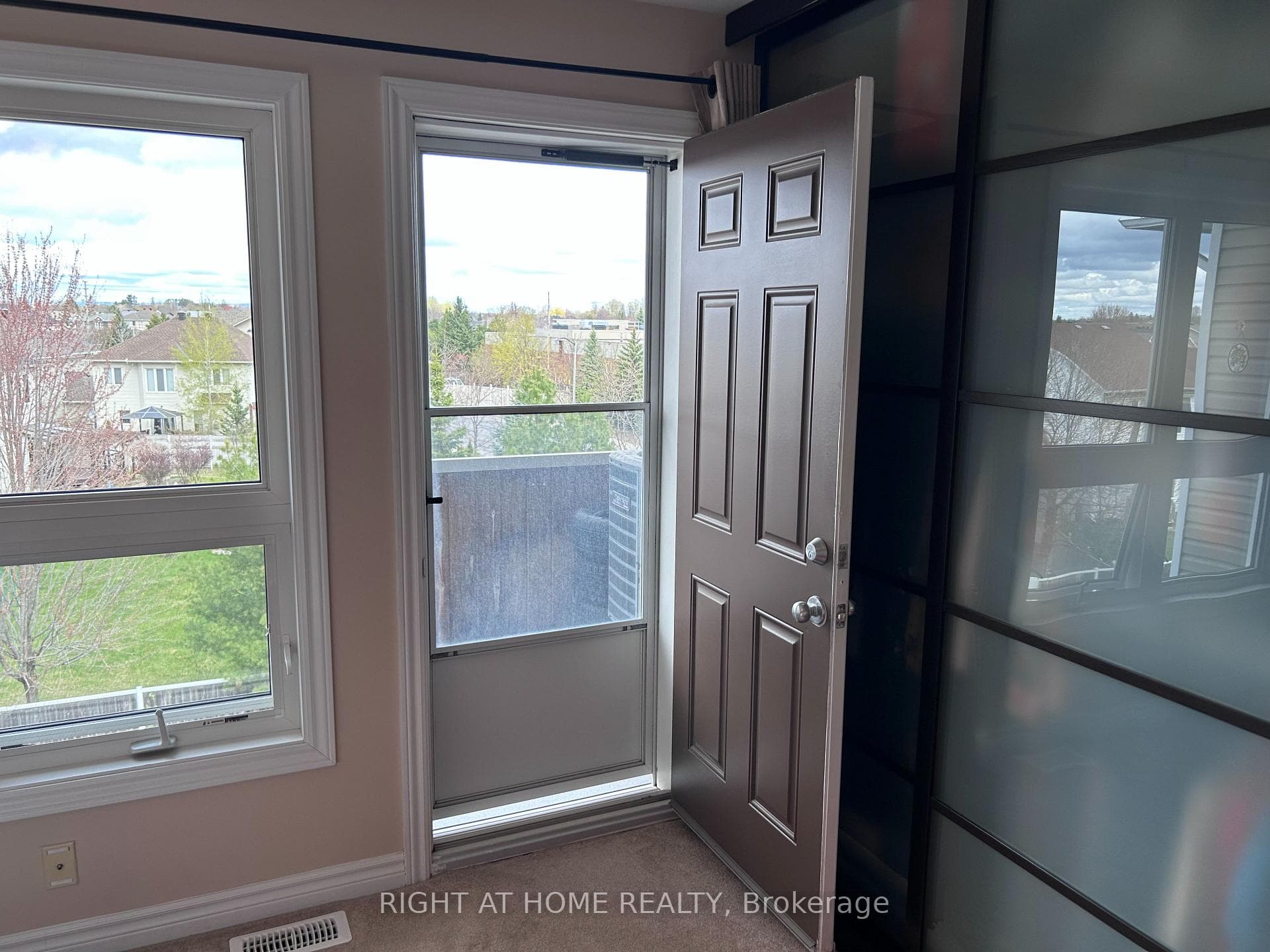 389B Chapman Mills Drive photo 31