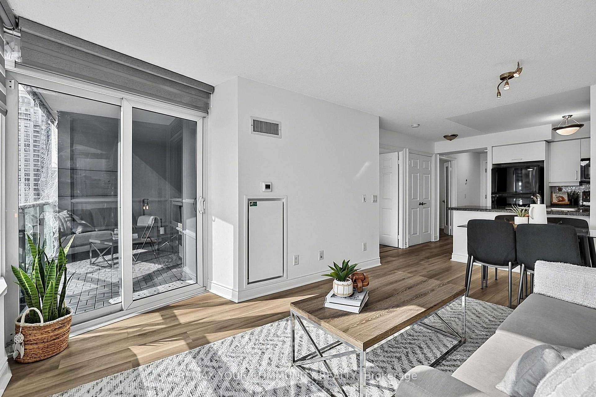 25 Greenview Avenue Unit 622 photo 24