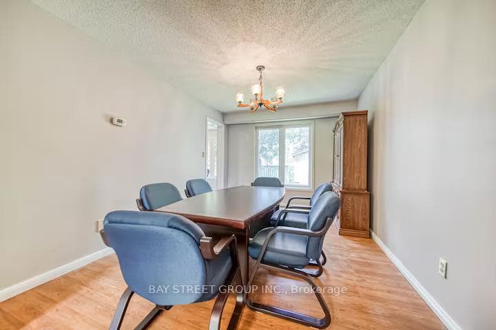 27 Gladiola Court photo 18