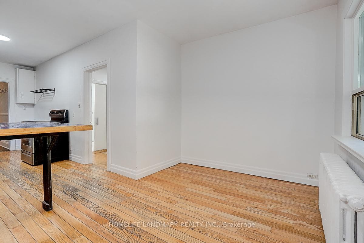 149 Euclid Avenue Unit Main and Upper photo 15
